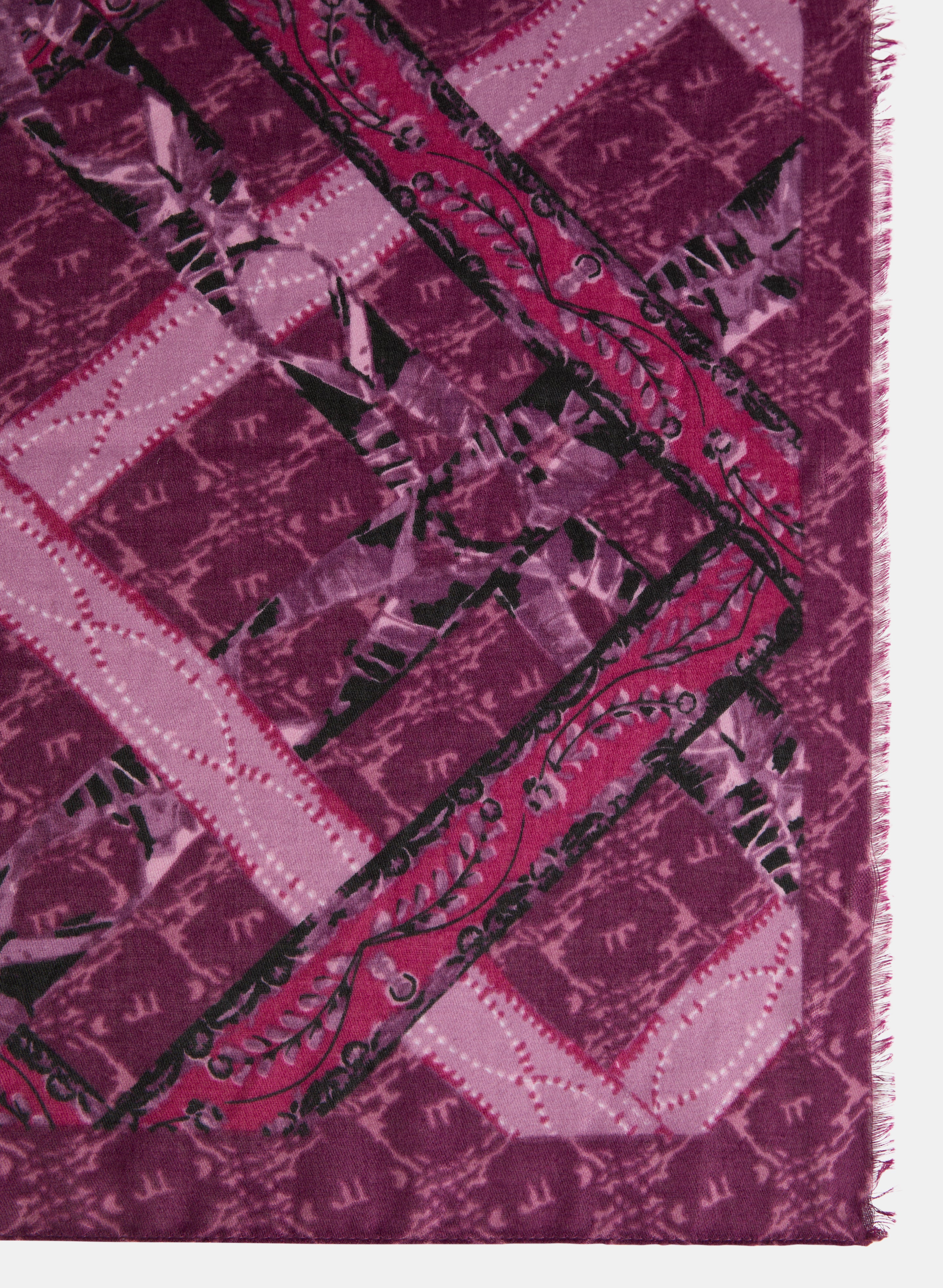 Abstract Print Oblong Scarf - Image 3
