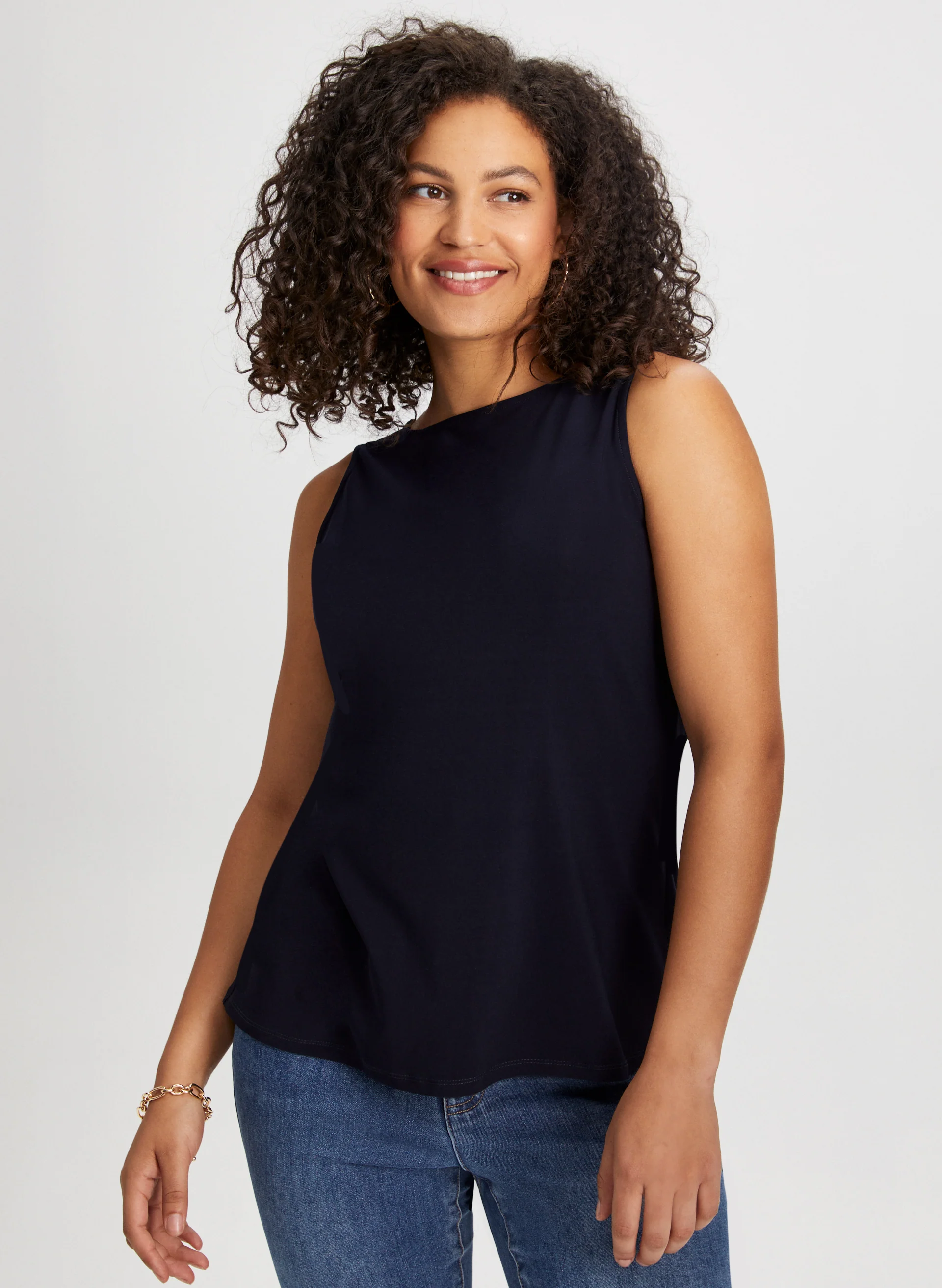 Basic Sleeveless Top - Image 5