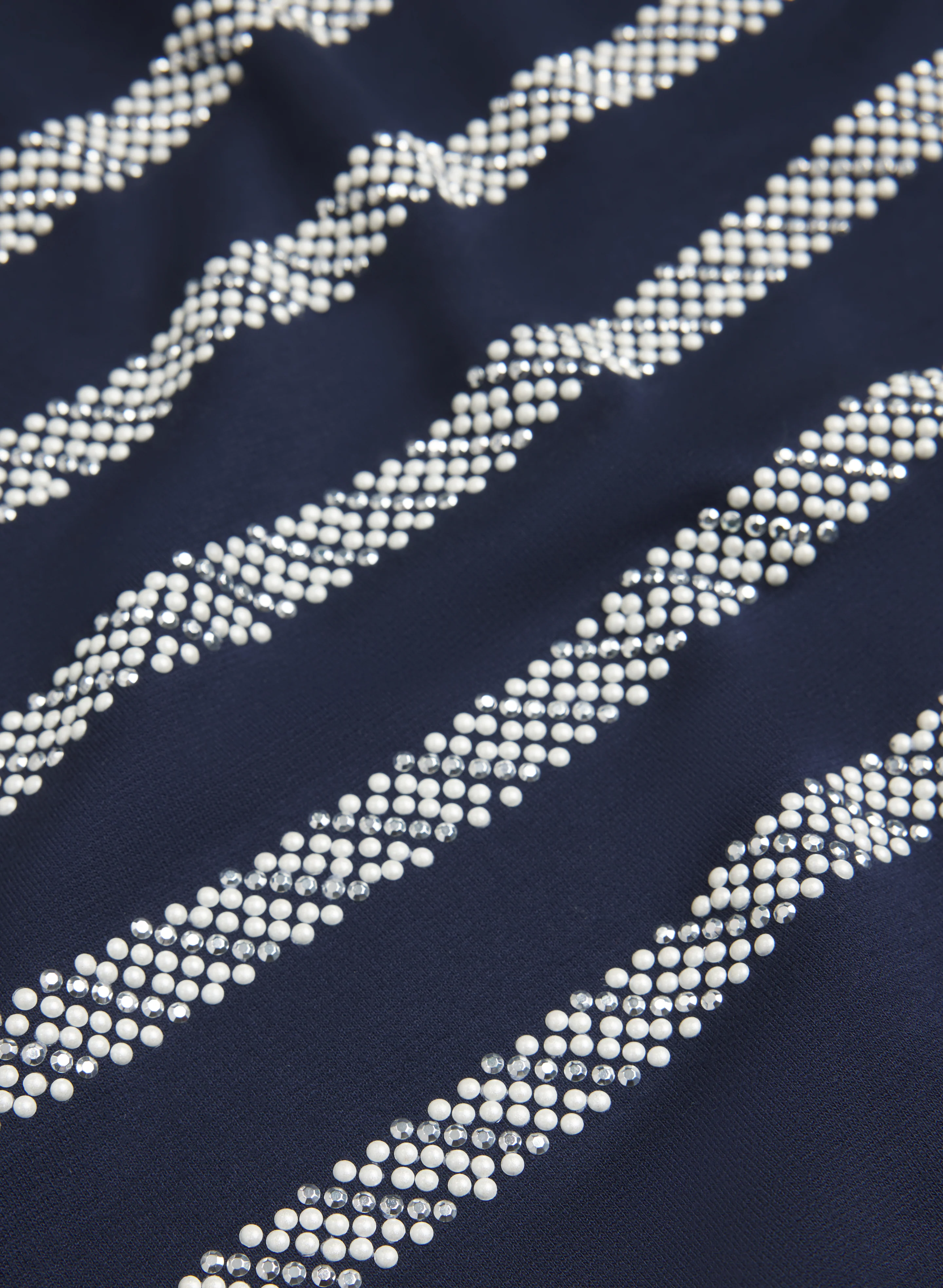 Bead Detail Top - Image 7