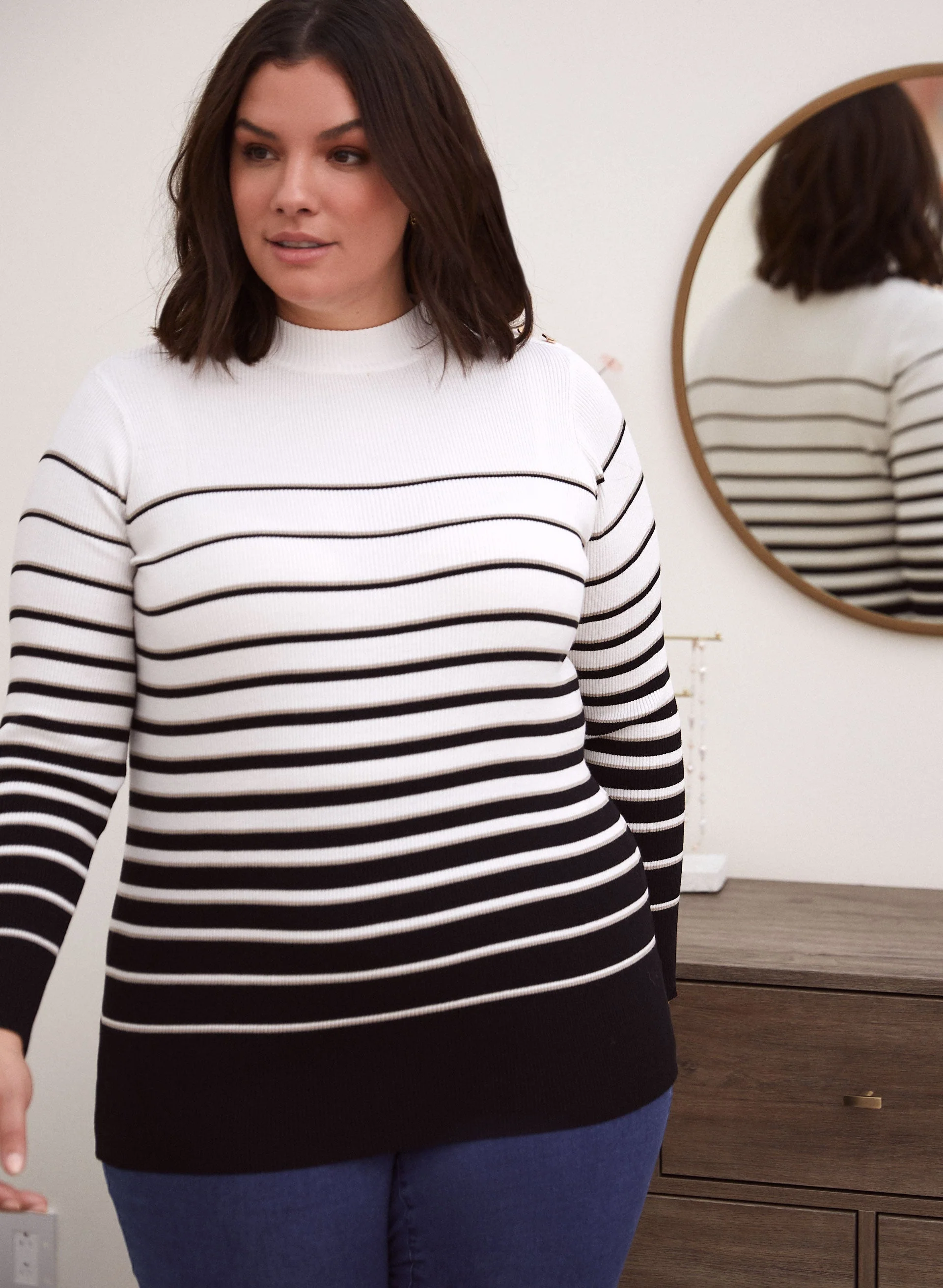 Button Detail Stripe Print Sweater - Image 4