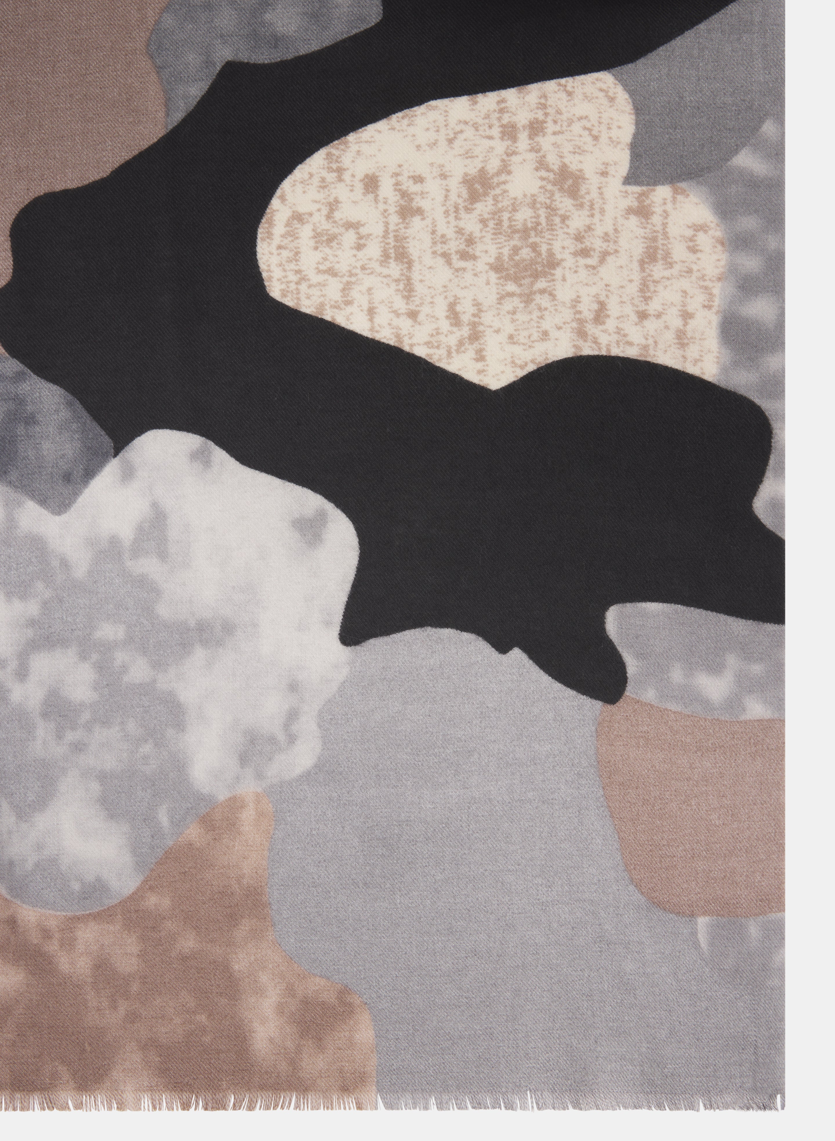 Camouflage Print Scarf - Image 3