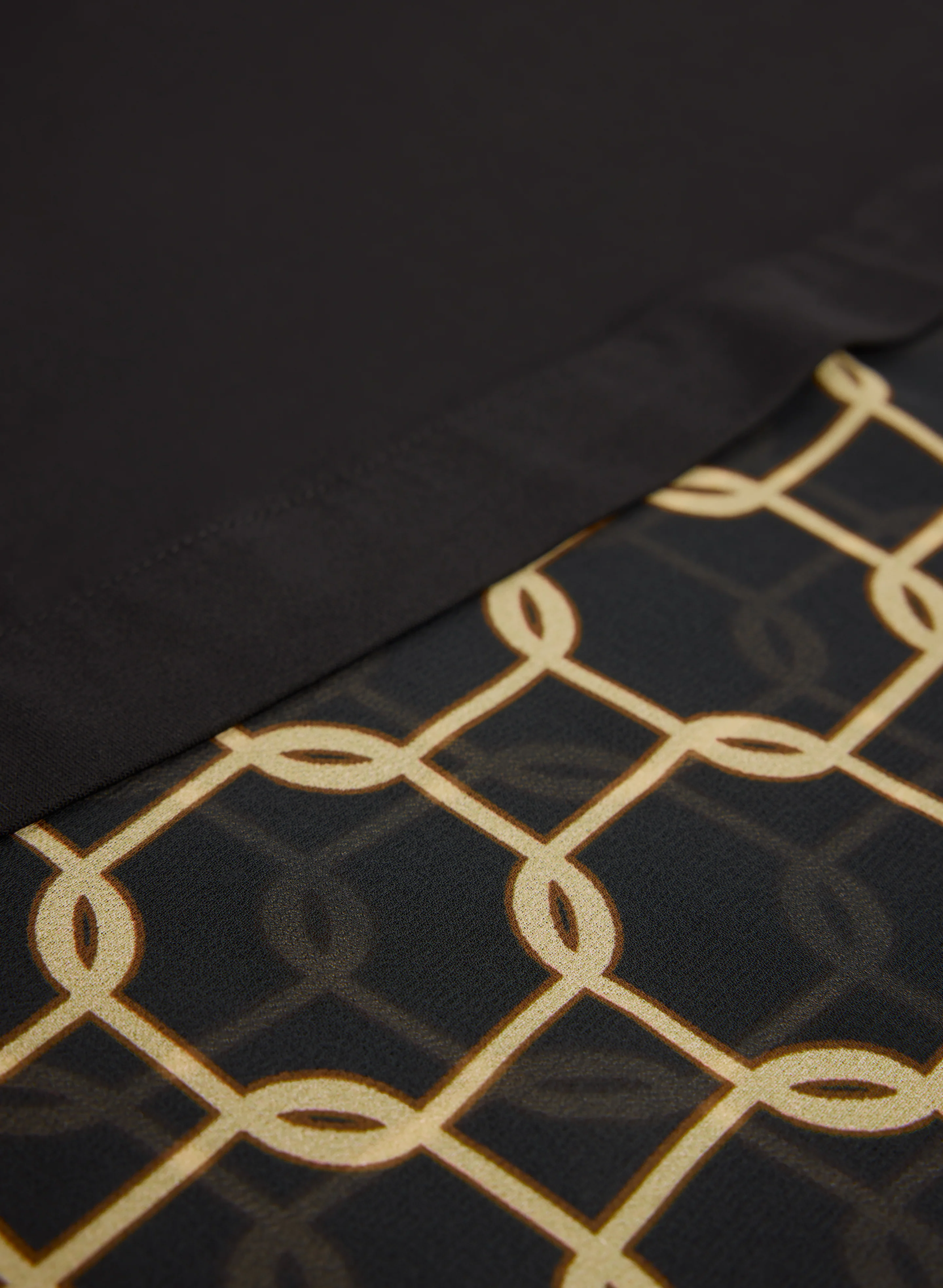 Chain Print Top - Image 7