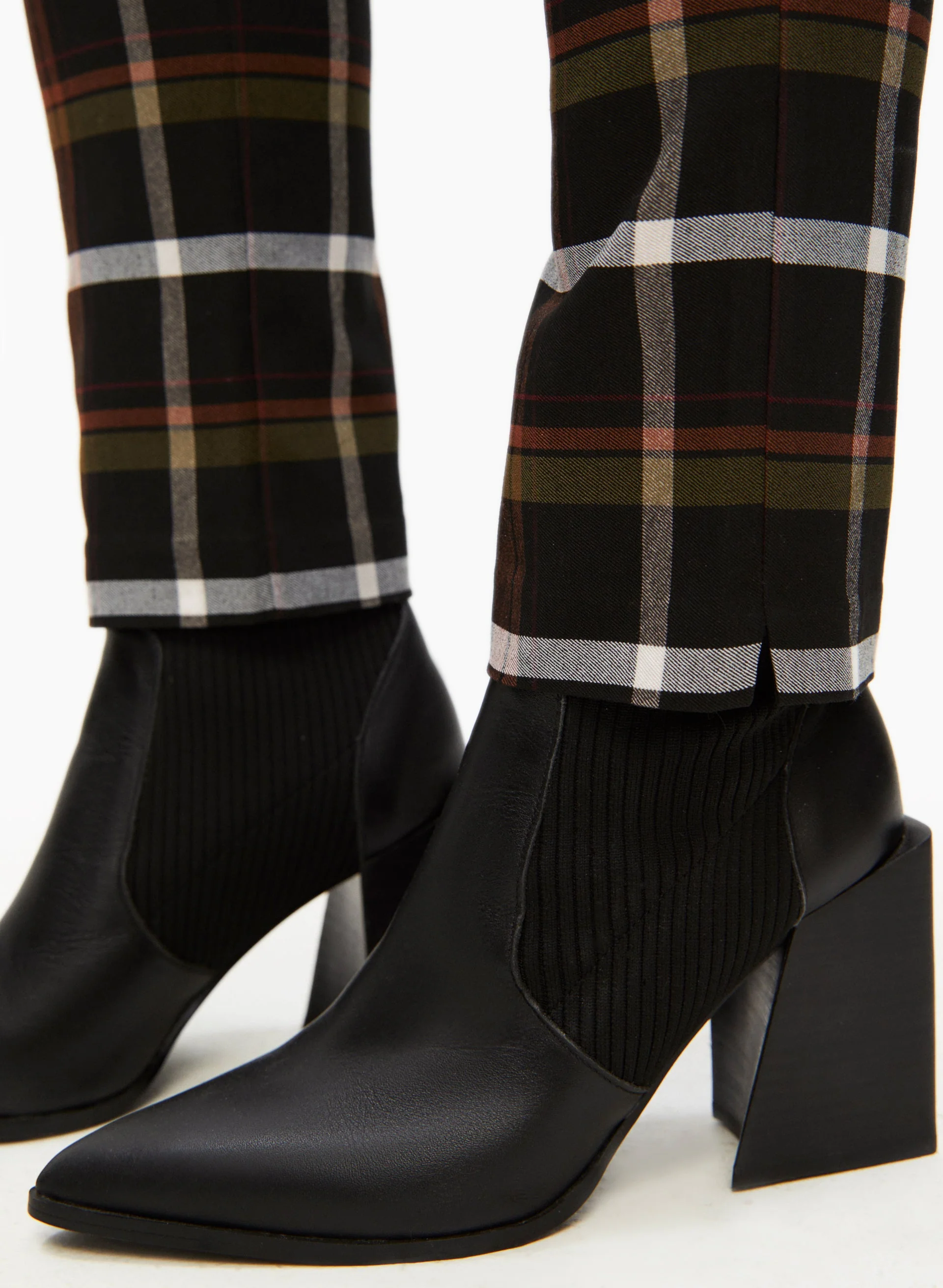 Charlie B - Plaid Print Pull-On Pants - Image 3