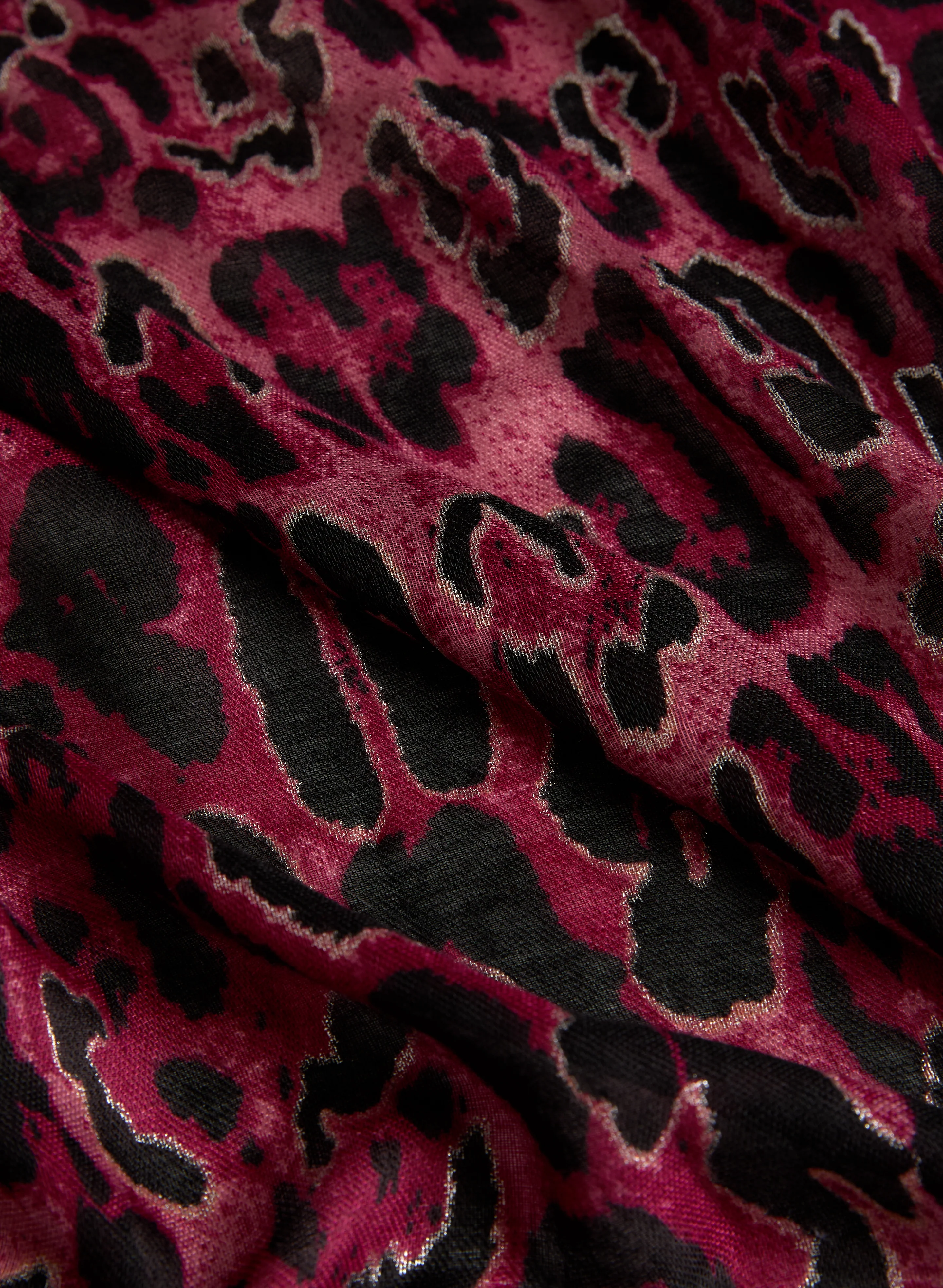 Cheetah Print Fringe Detail Scarf - Image 2