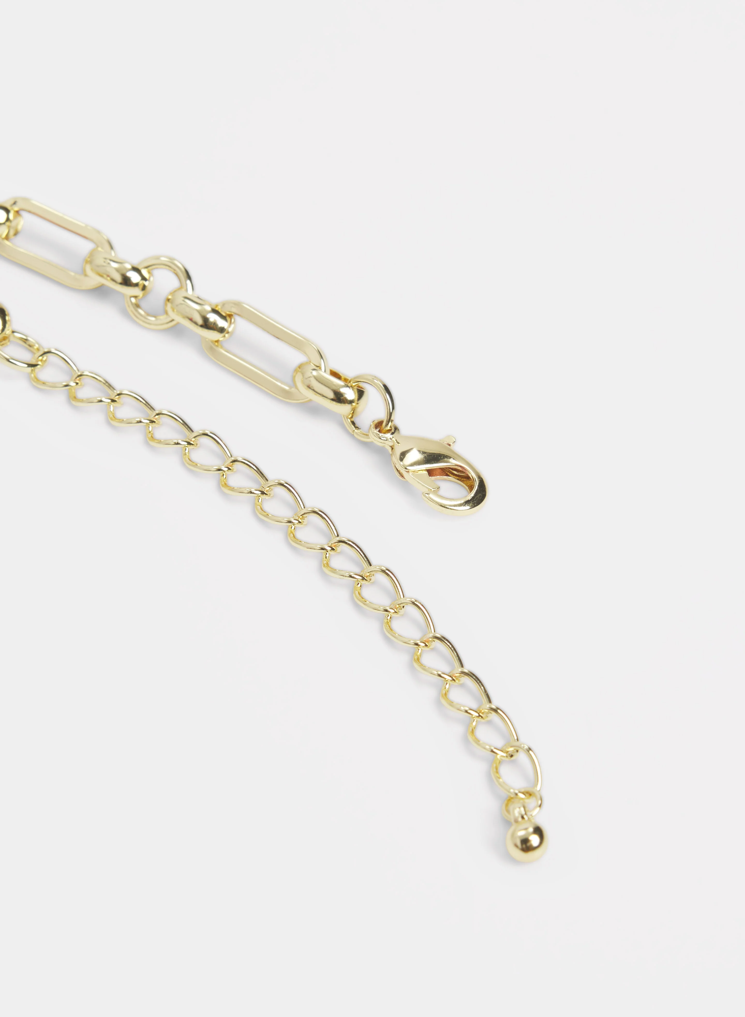 Clover Pendant Necklace - Image 2