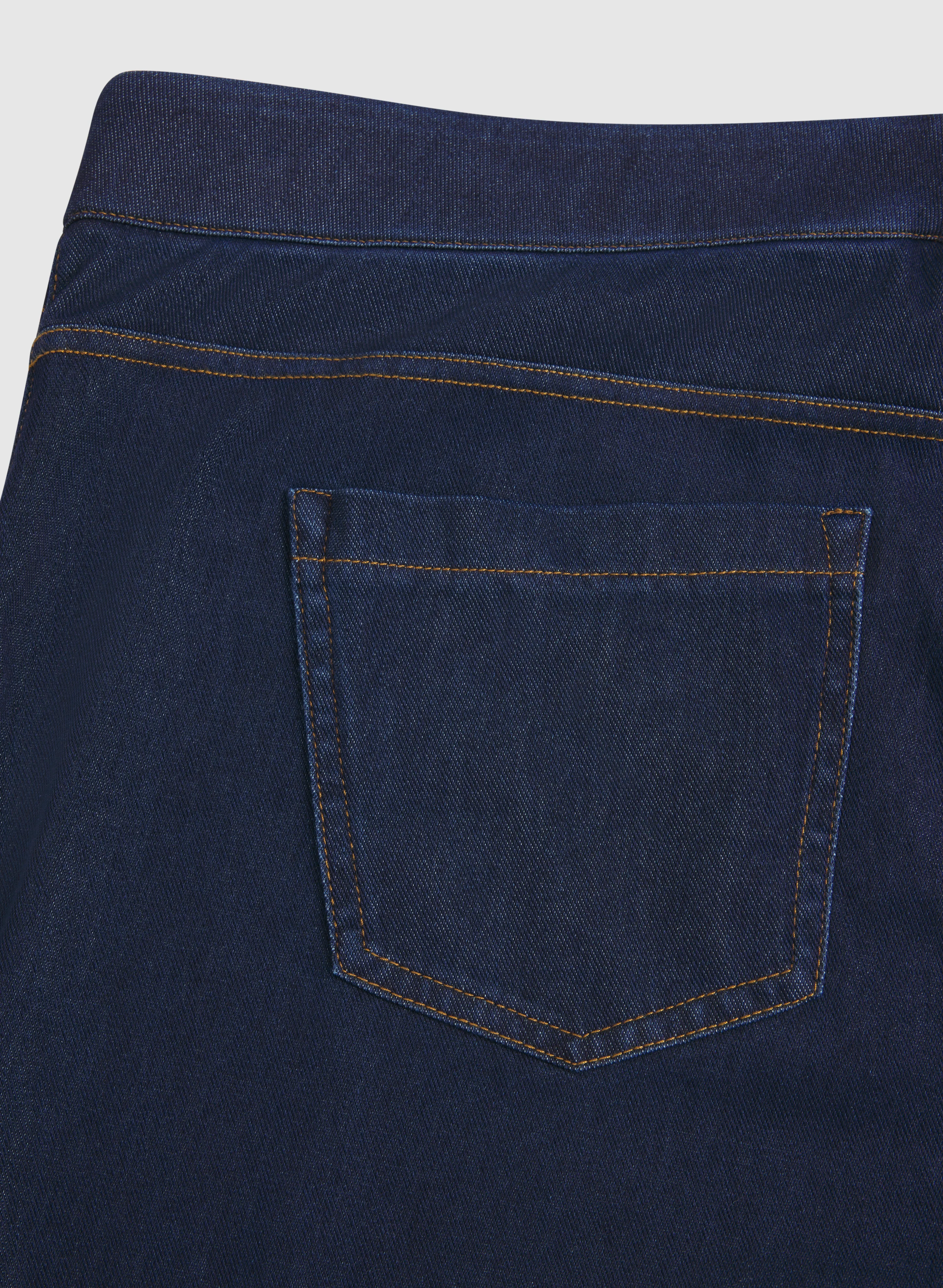 Comfort Stretch Straight-Leg Jeans - Image 7