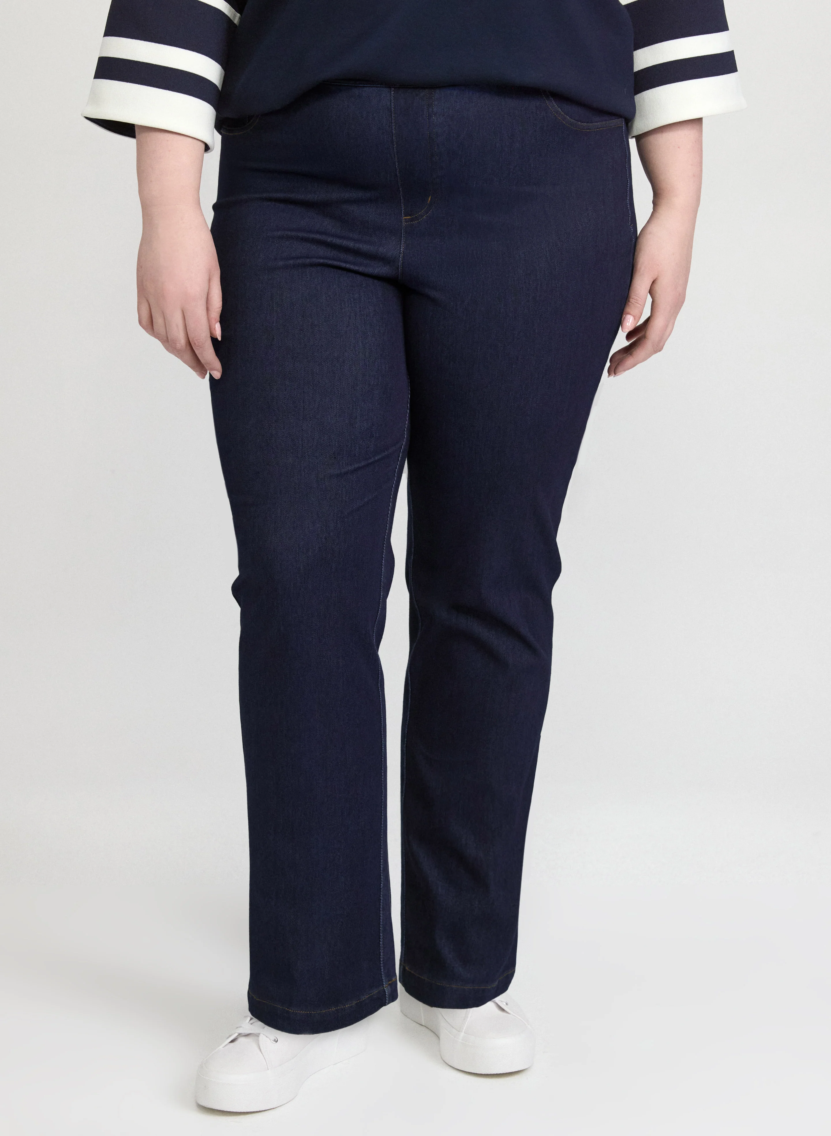 Comfort Stretch Straight-Leg Jeans - Image 8