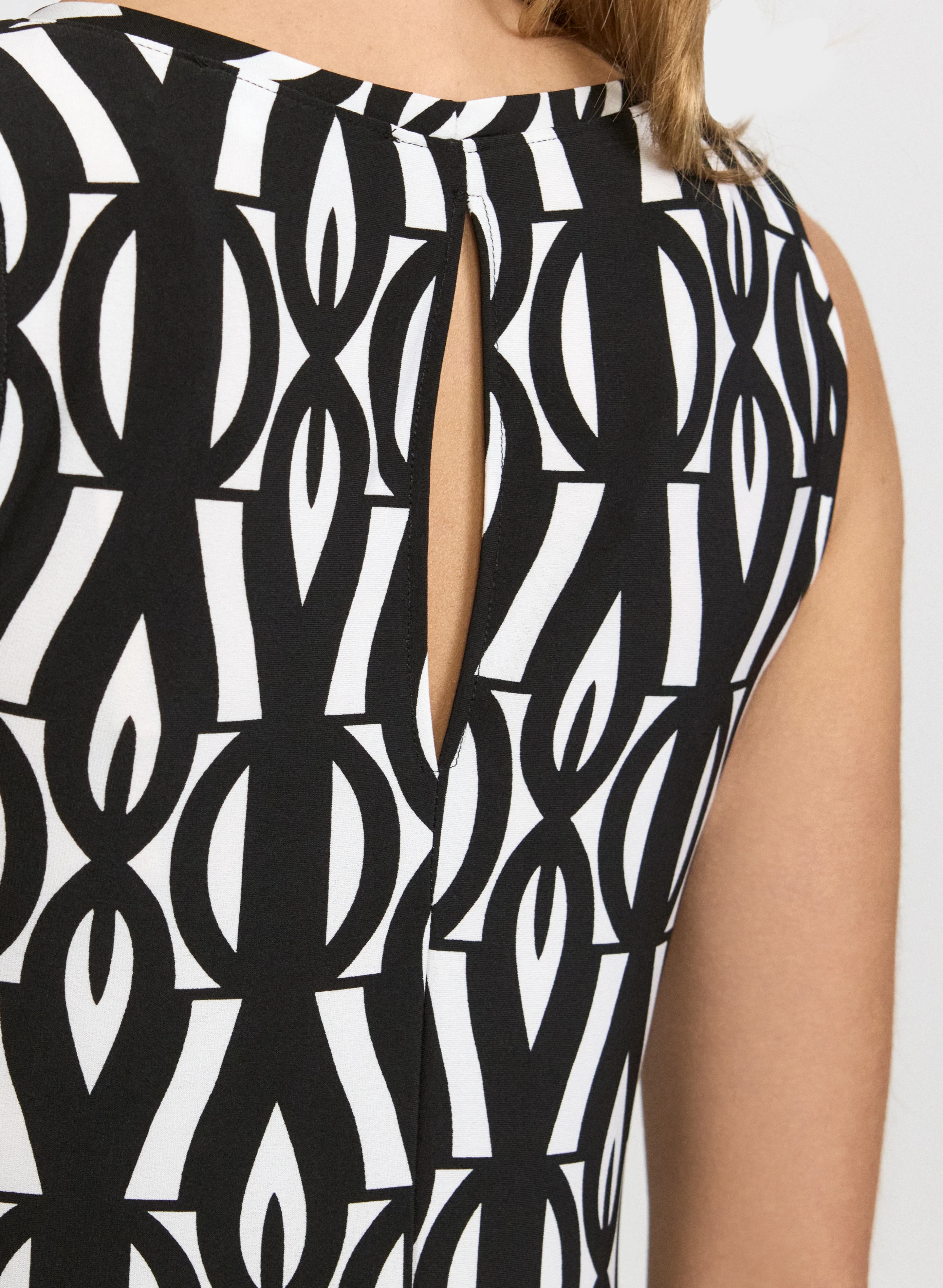 Contrast Geometric Print Dress - Image 5