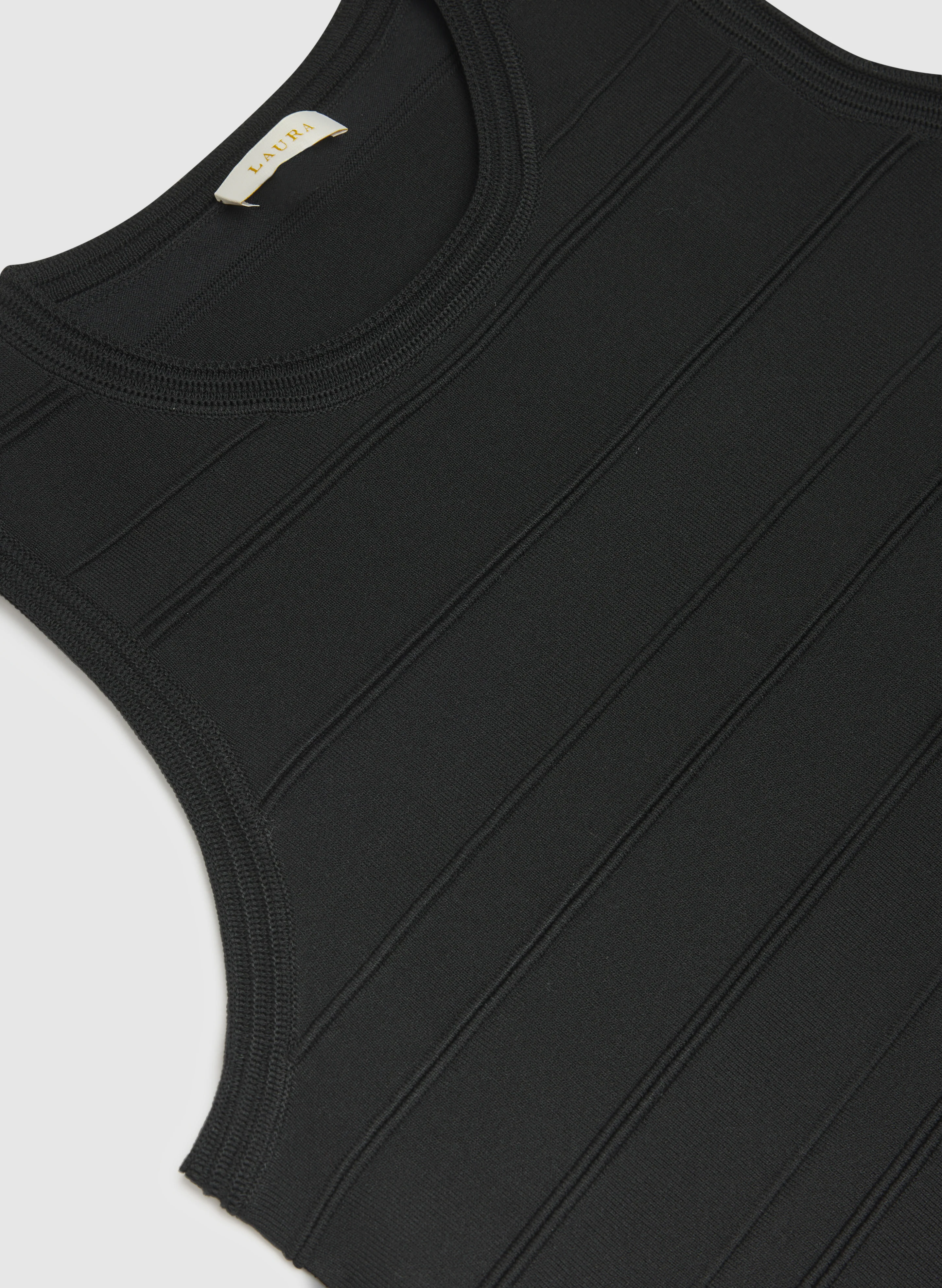 Crew Neck Sleeveless Knit - Image 7