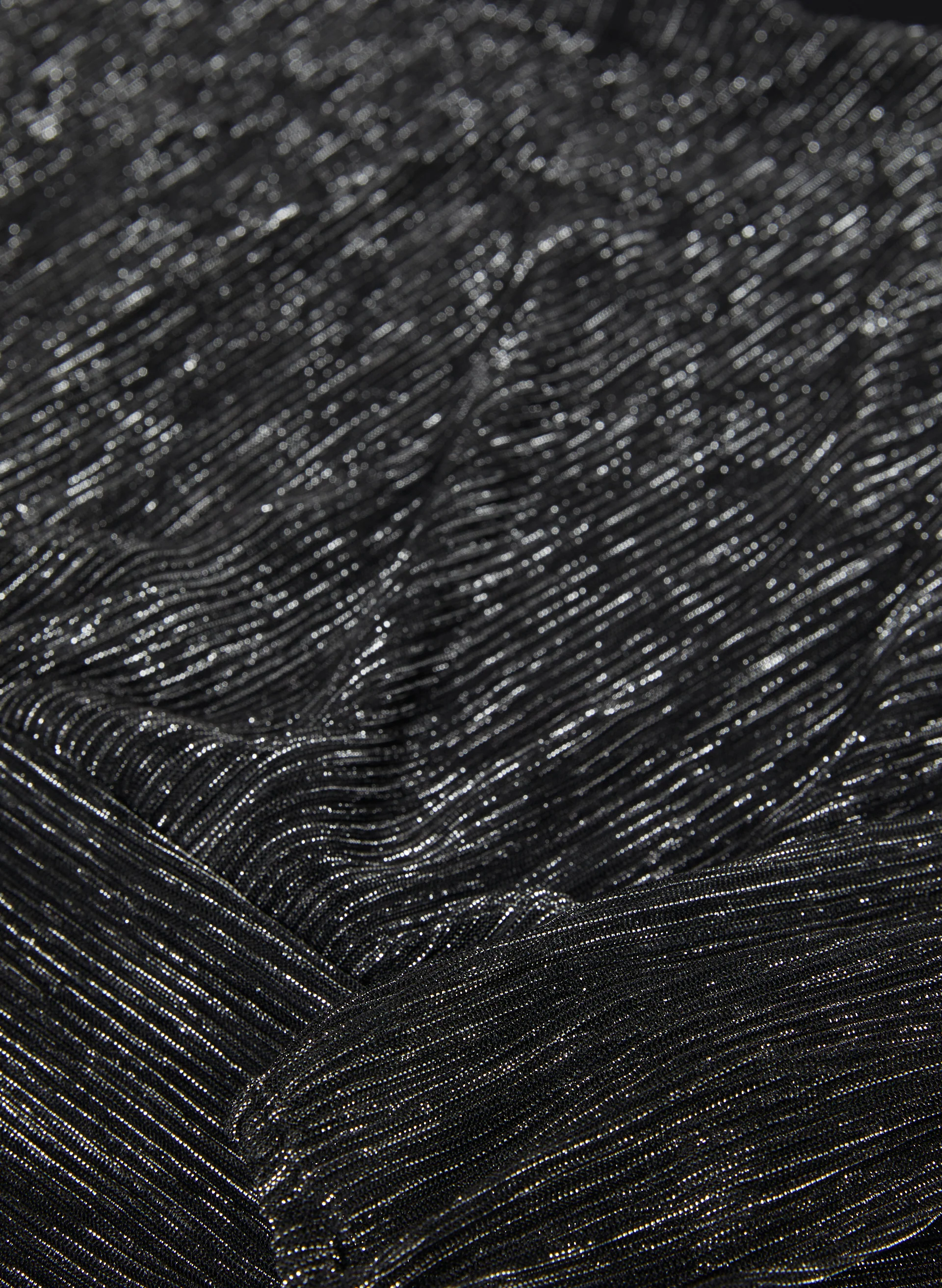 Crinkle Effect Metallic Blouson - Image 7