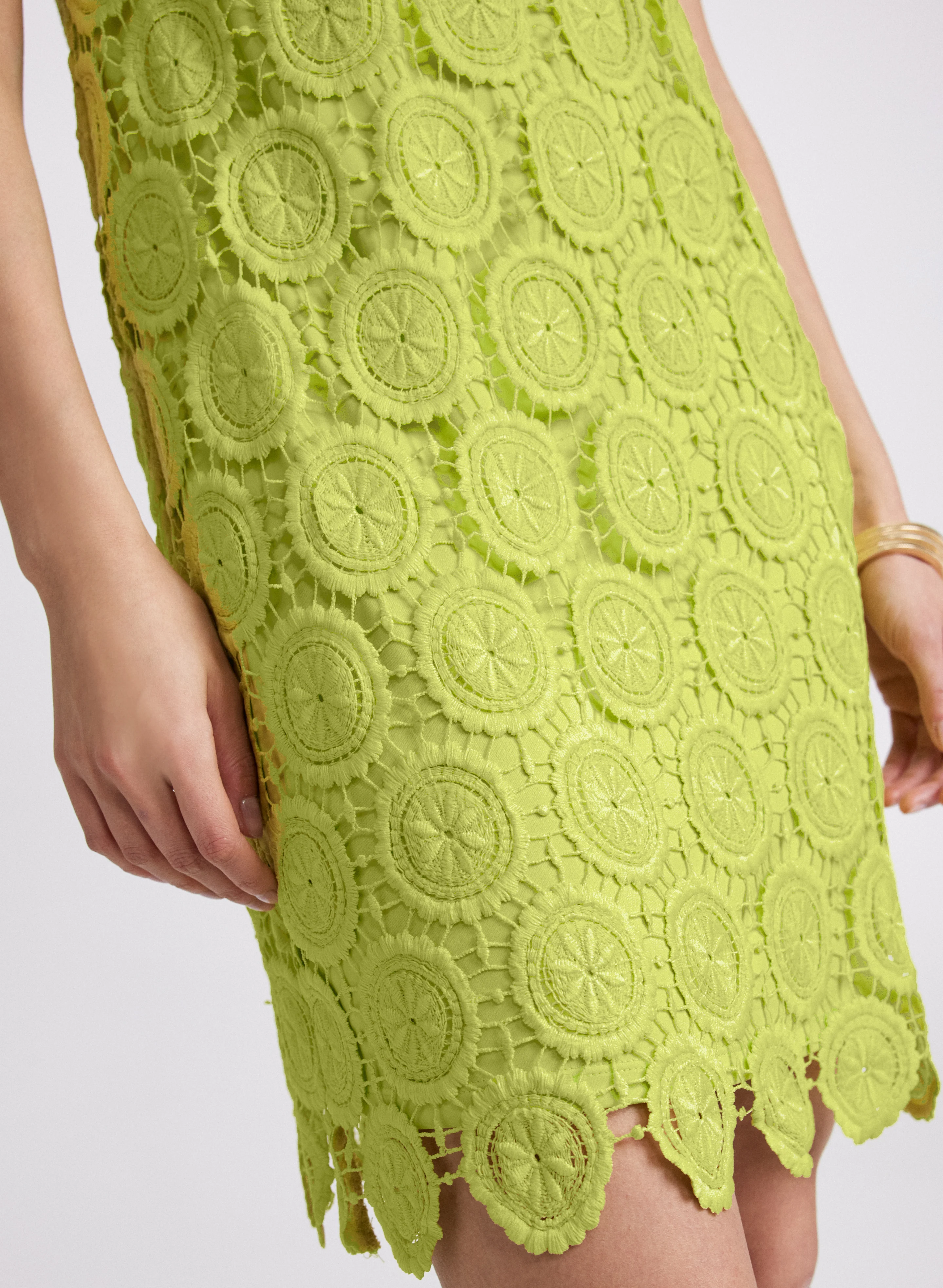 Sleeveless Crochet Dress - Image 5