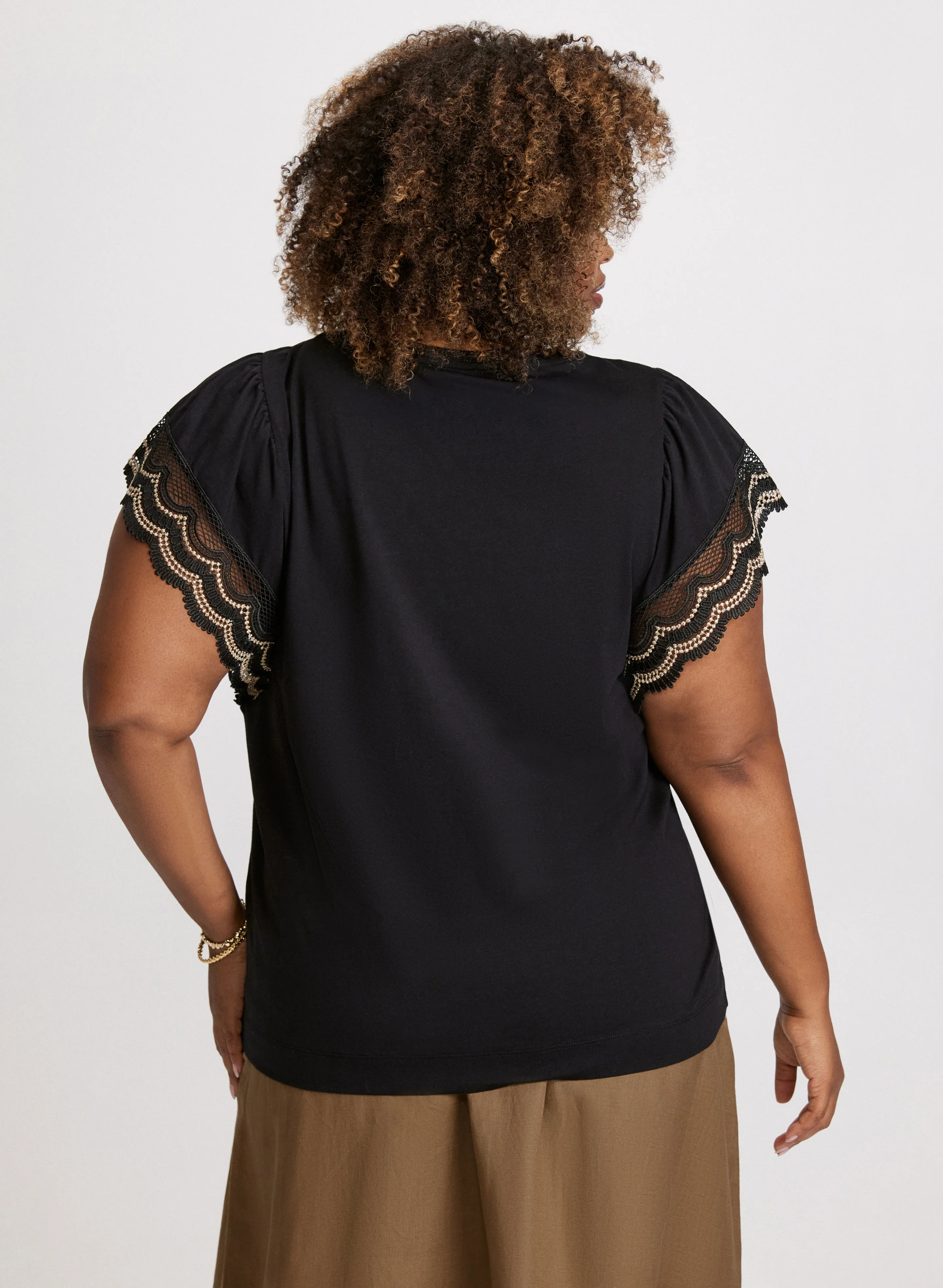 Crochet Trim Cap Sleeve T-Shirt - Image 3