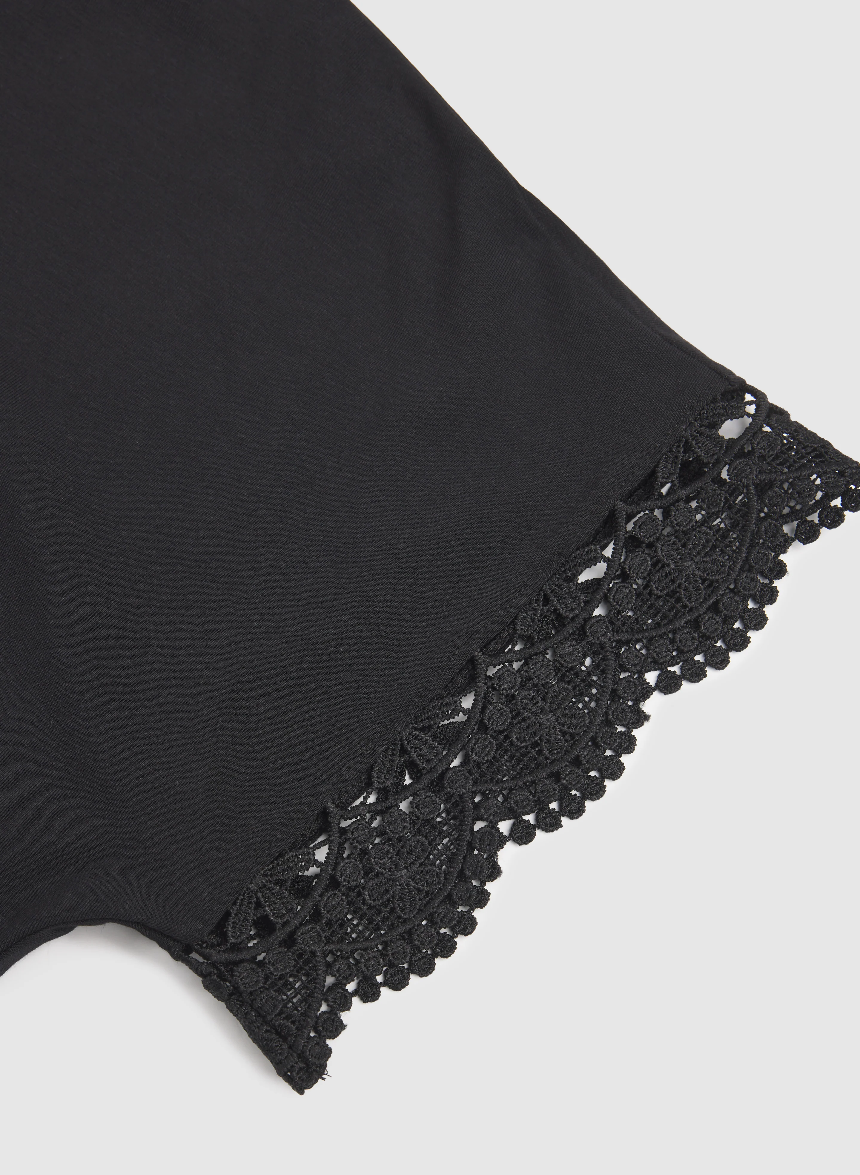Crochet Trim T-Shirt - Image 7