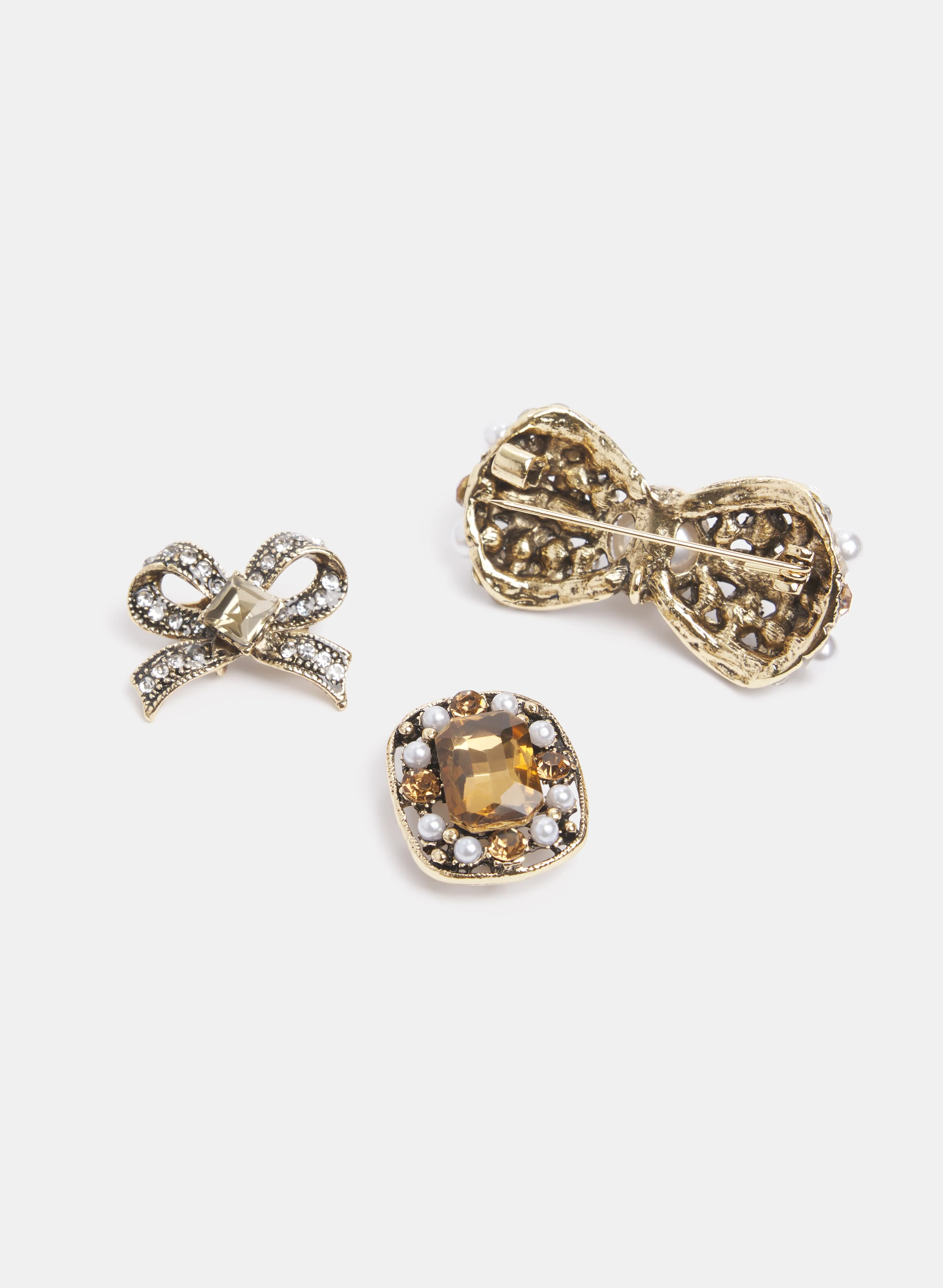 Crystal Brooch Set - Image 3