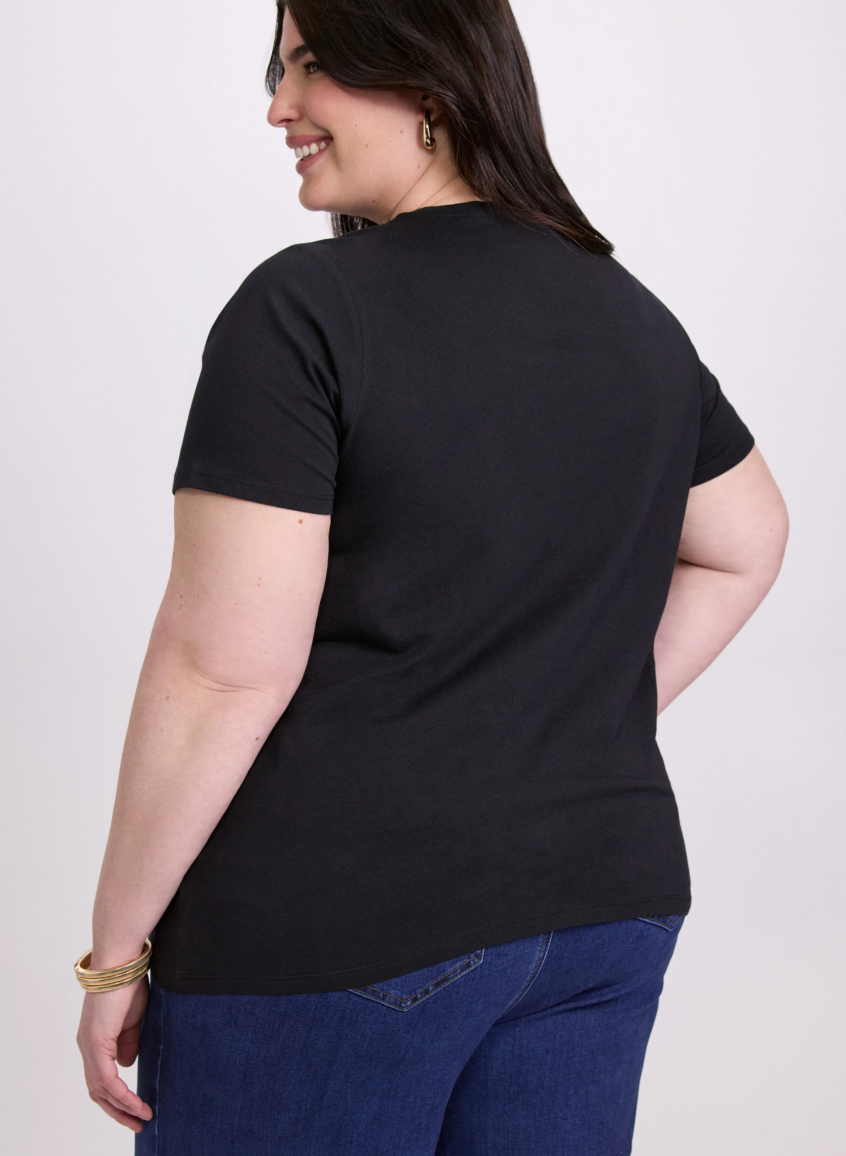 Cut-Out Script T-Shirt - Image 4