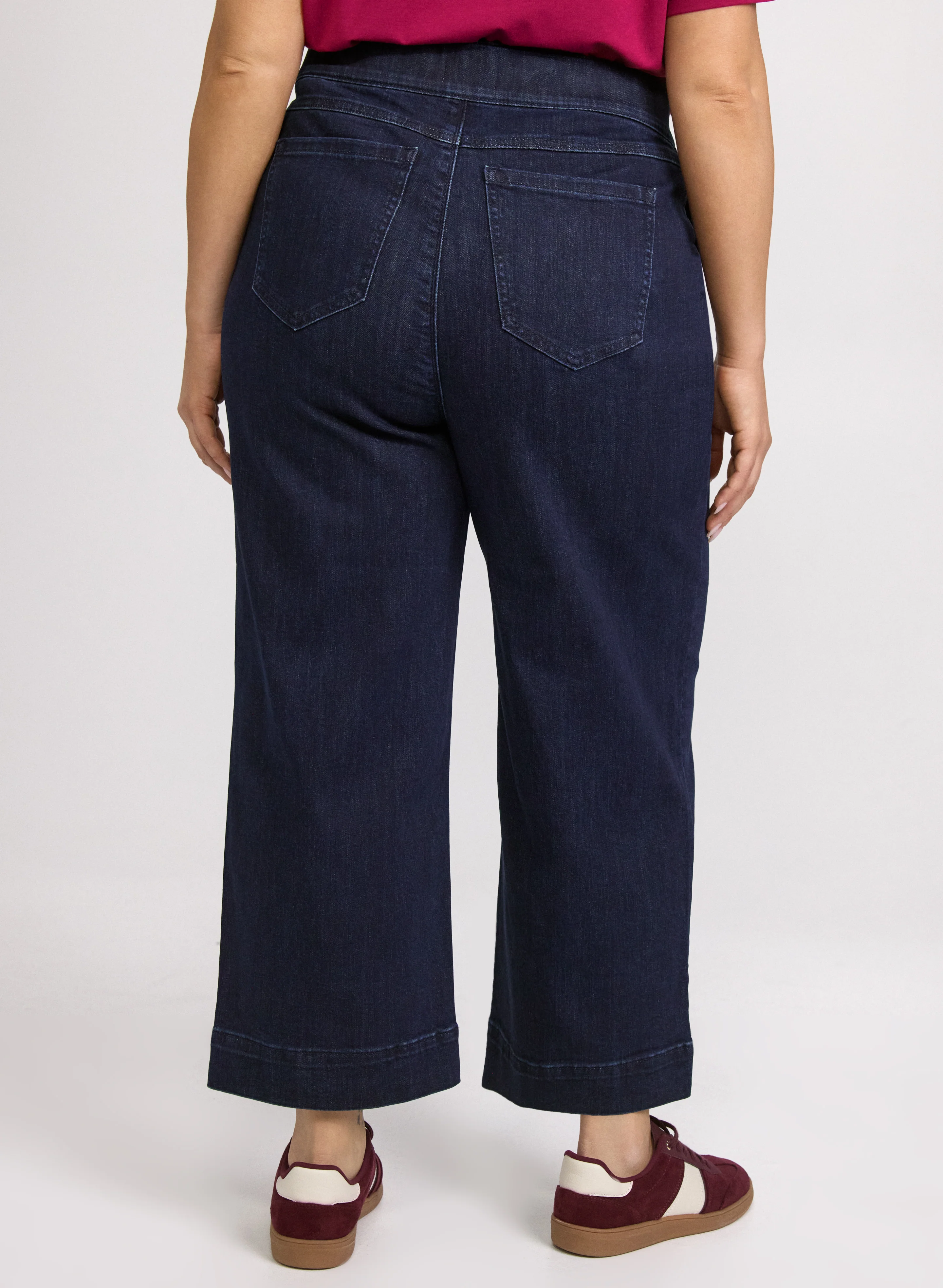 Denim Straight-Leg Capris - Image 4