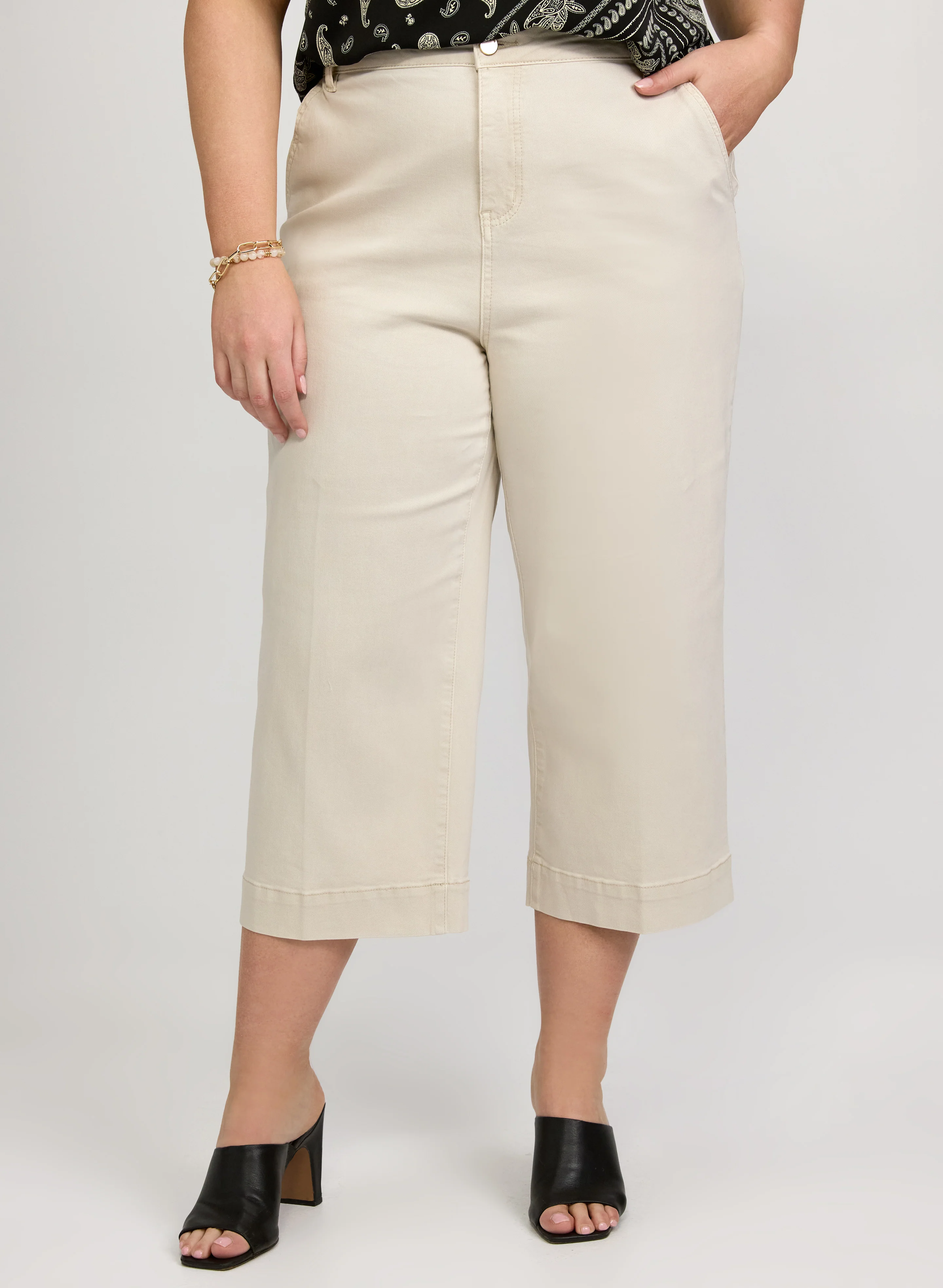 Denim Wide-Leg Capris
