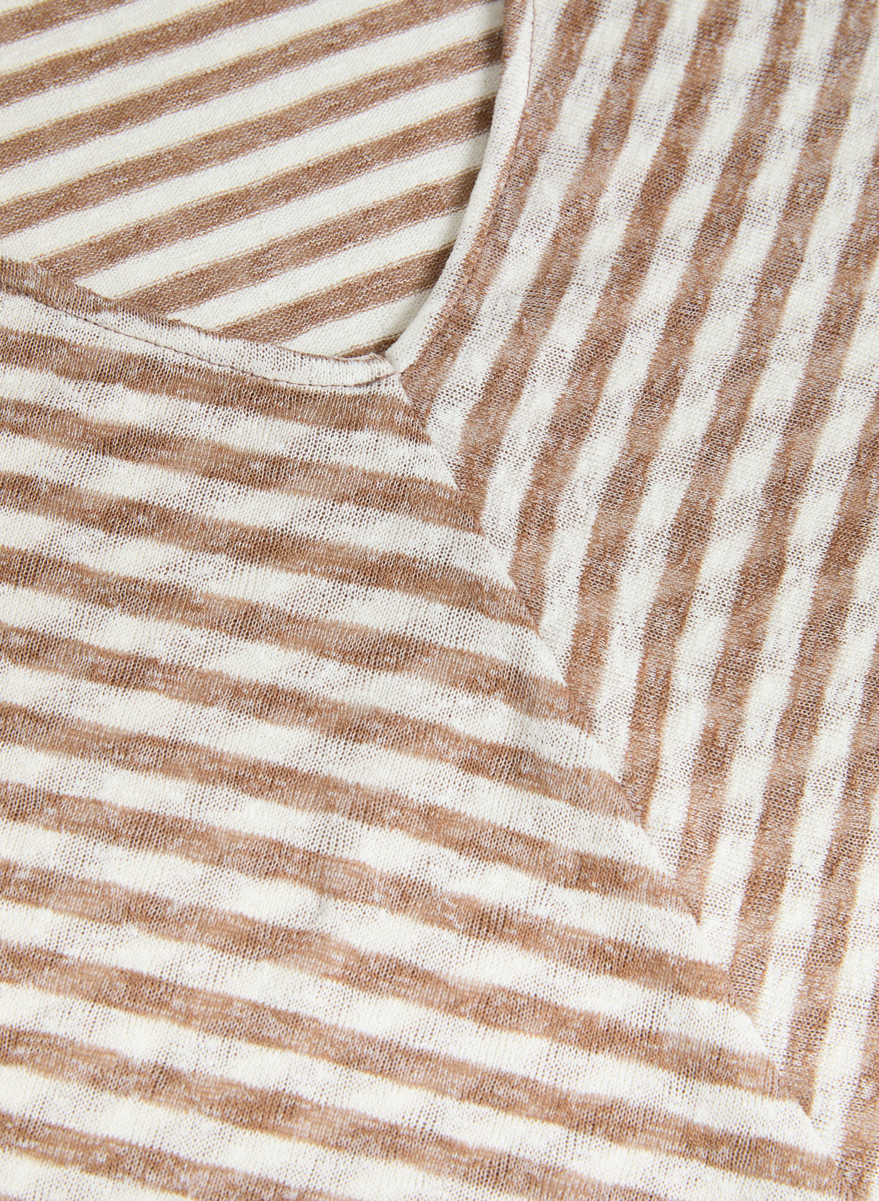 Diagonal Stripes Short Sleeve Top - Image 7