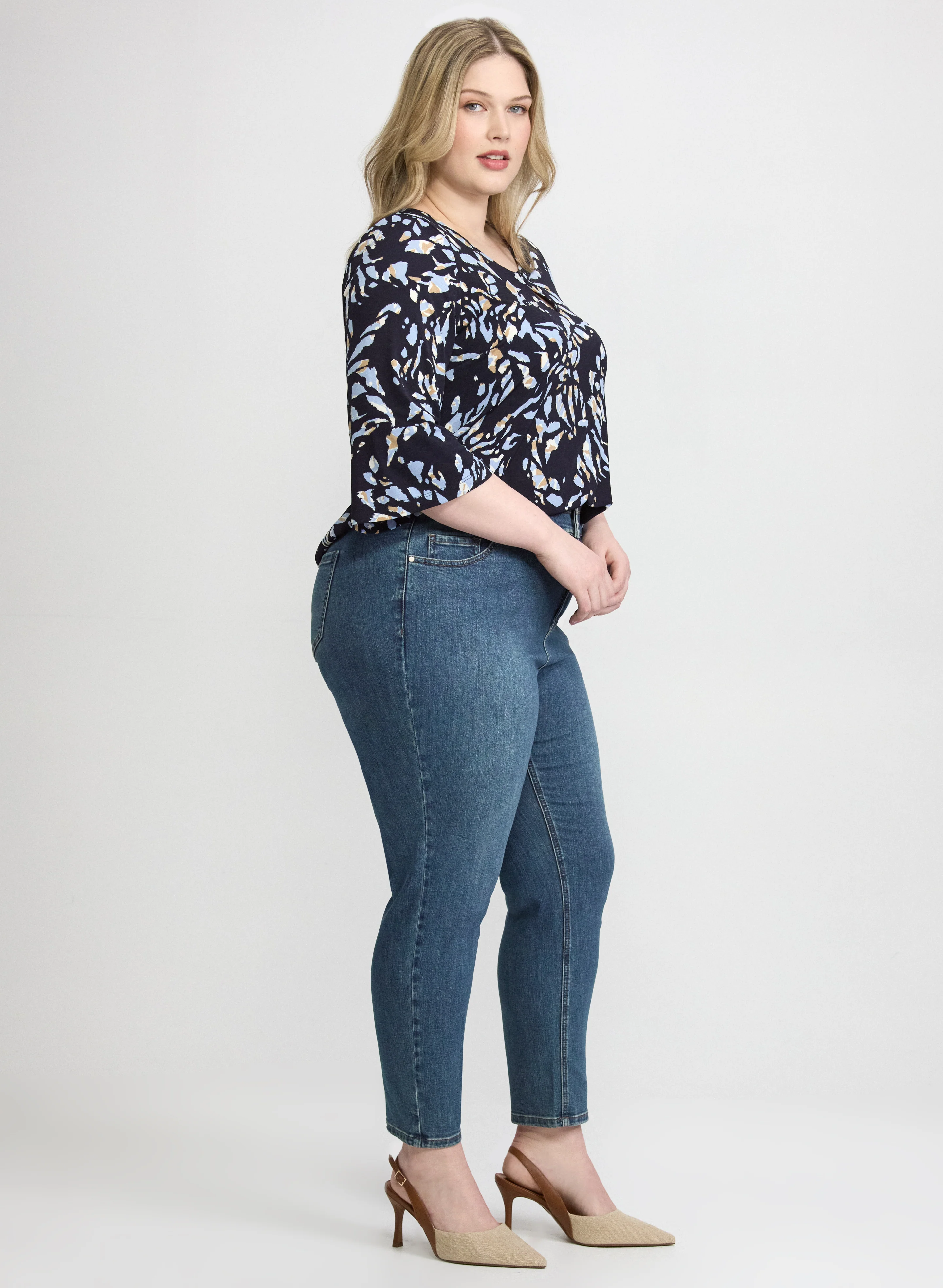 Double-Button Jeans - Image 5