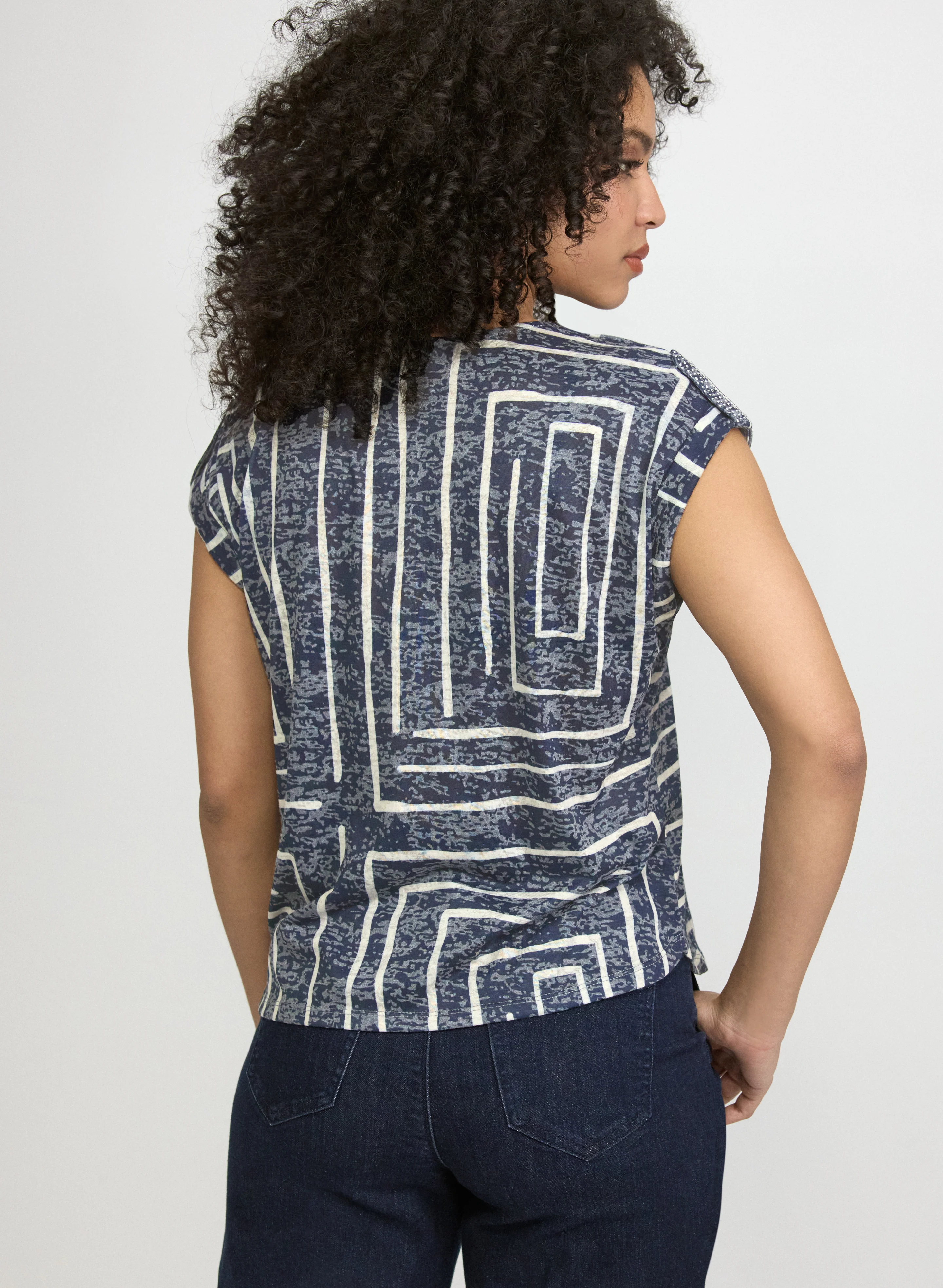 Embellished Geometric T-Shirt - Image 4