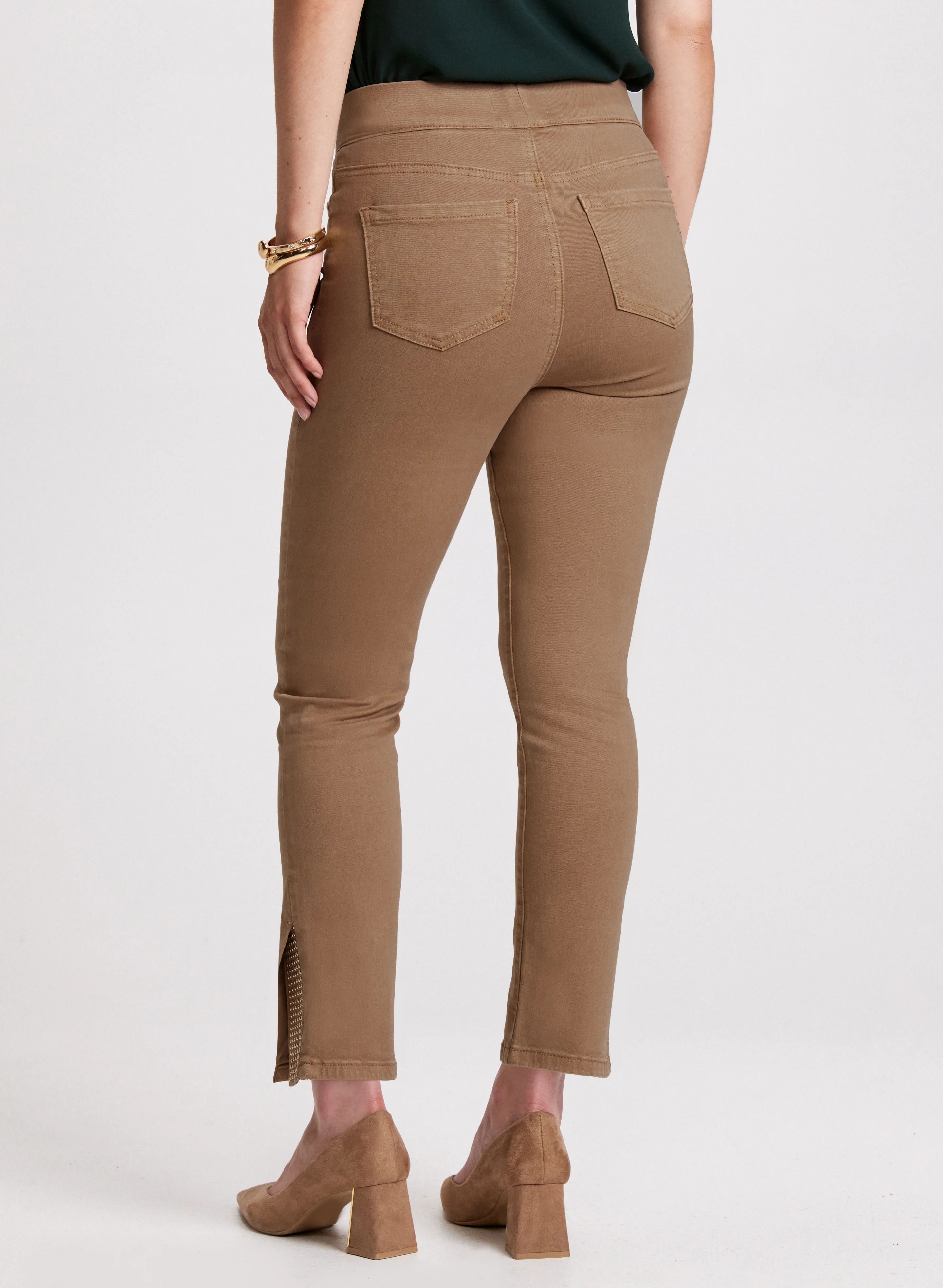 Embellished Slit Hem Jeans - Image 4
