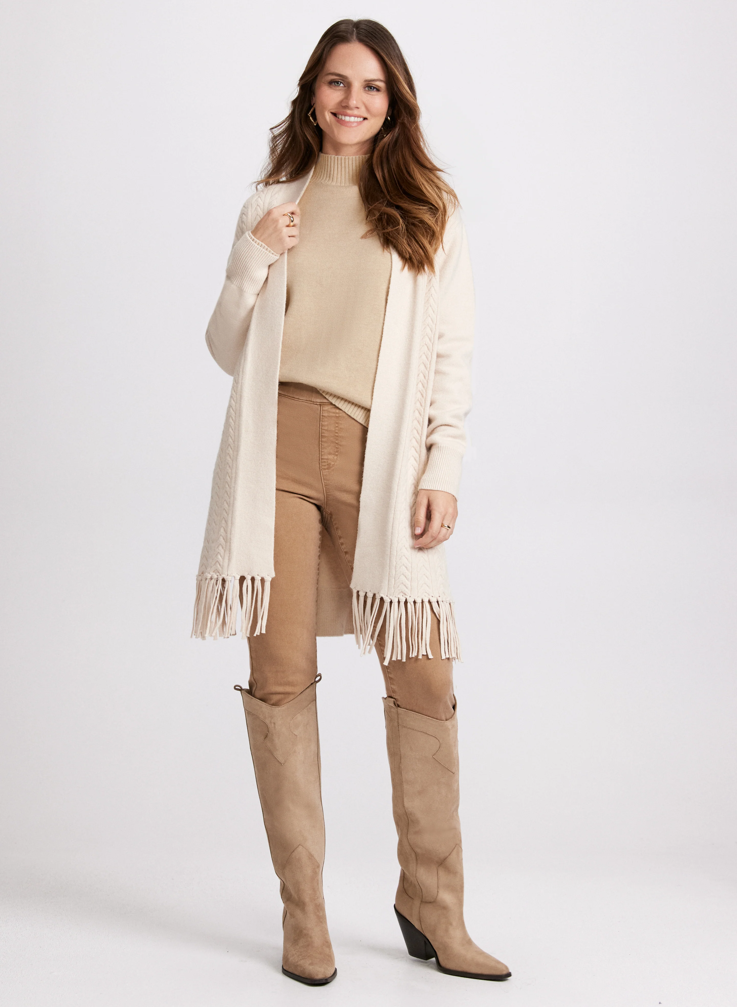 Embellished Slit Hem Jeans - Image 5