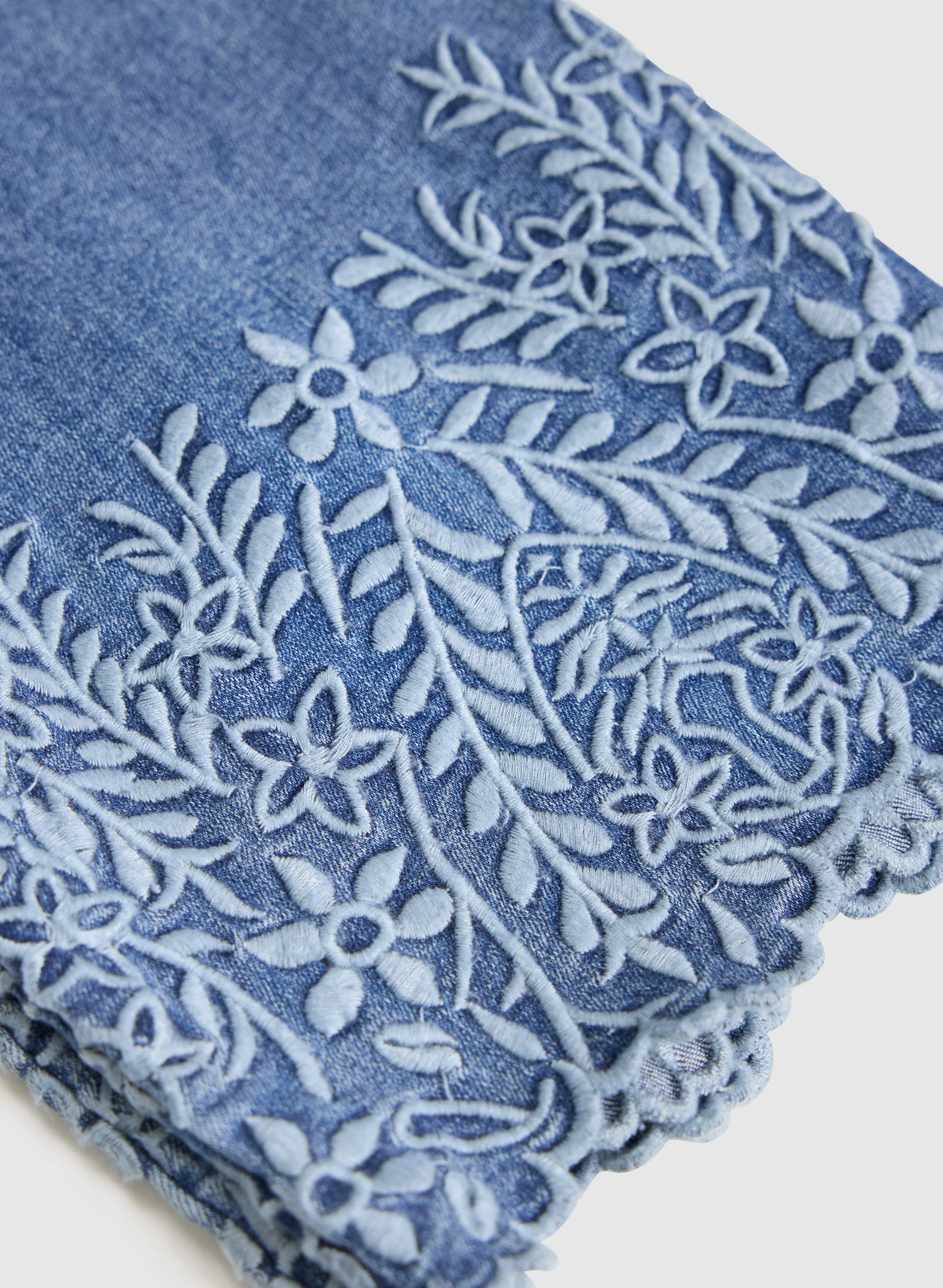 Embroidered Capri Jeans - Image 7