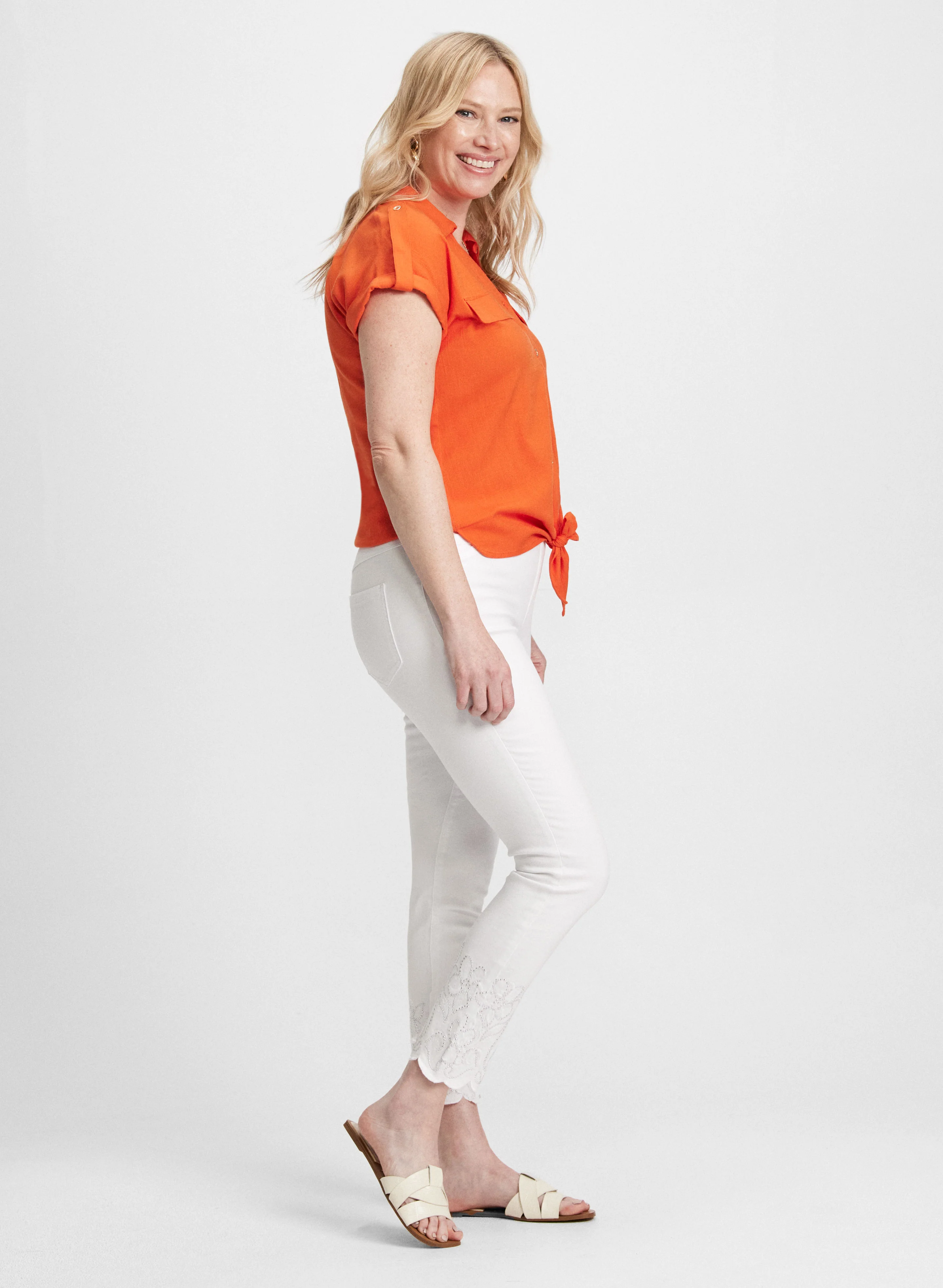 Embroidered Hem Pull-On Jeans - Image 4