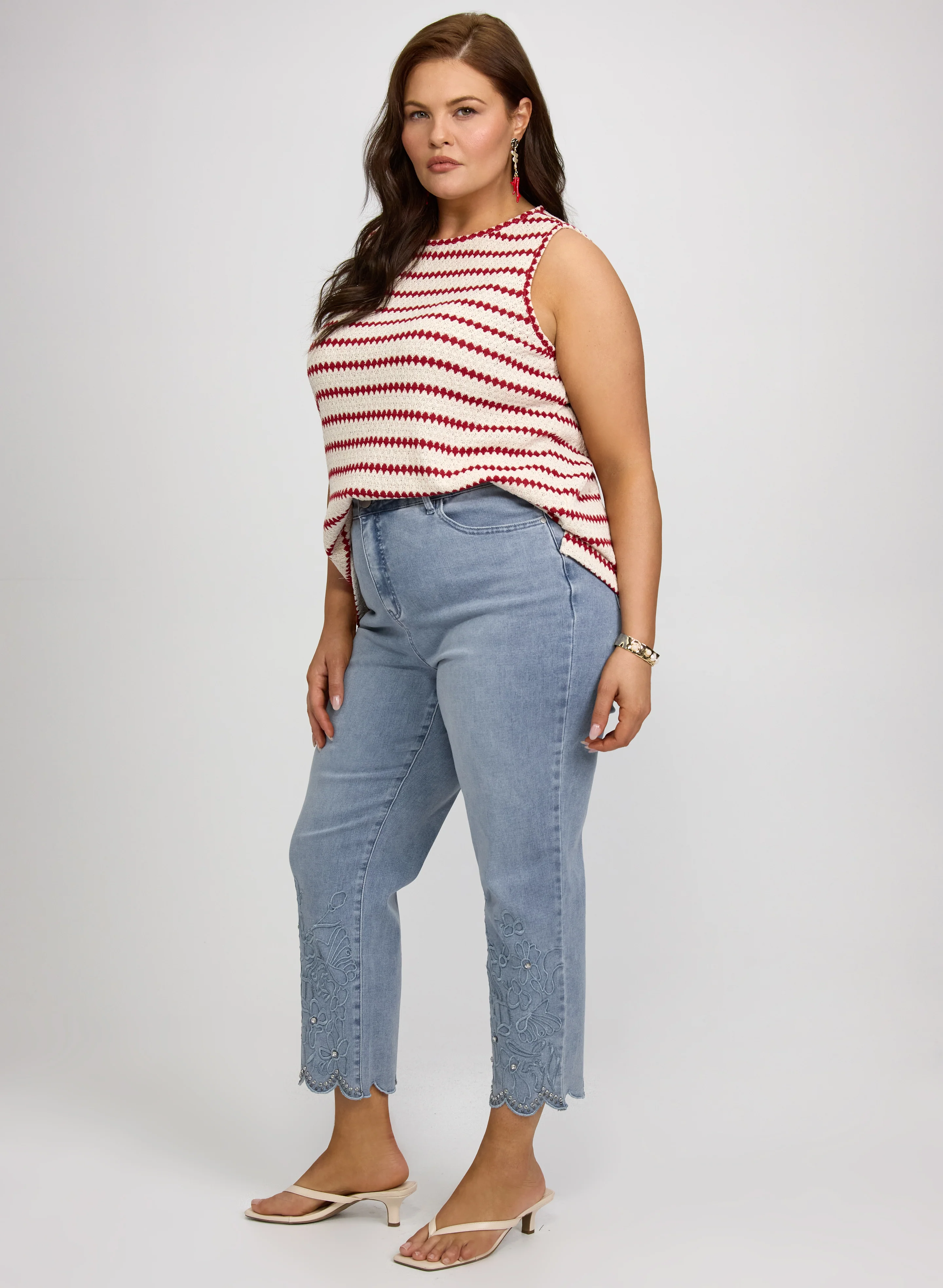 Embroidered Scalloped Hem Jeans - Image 5