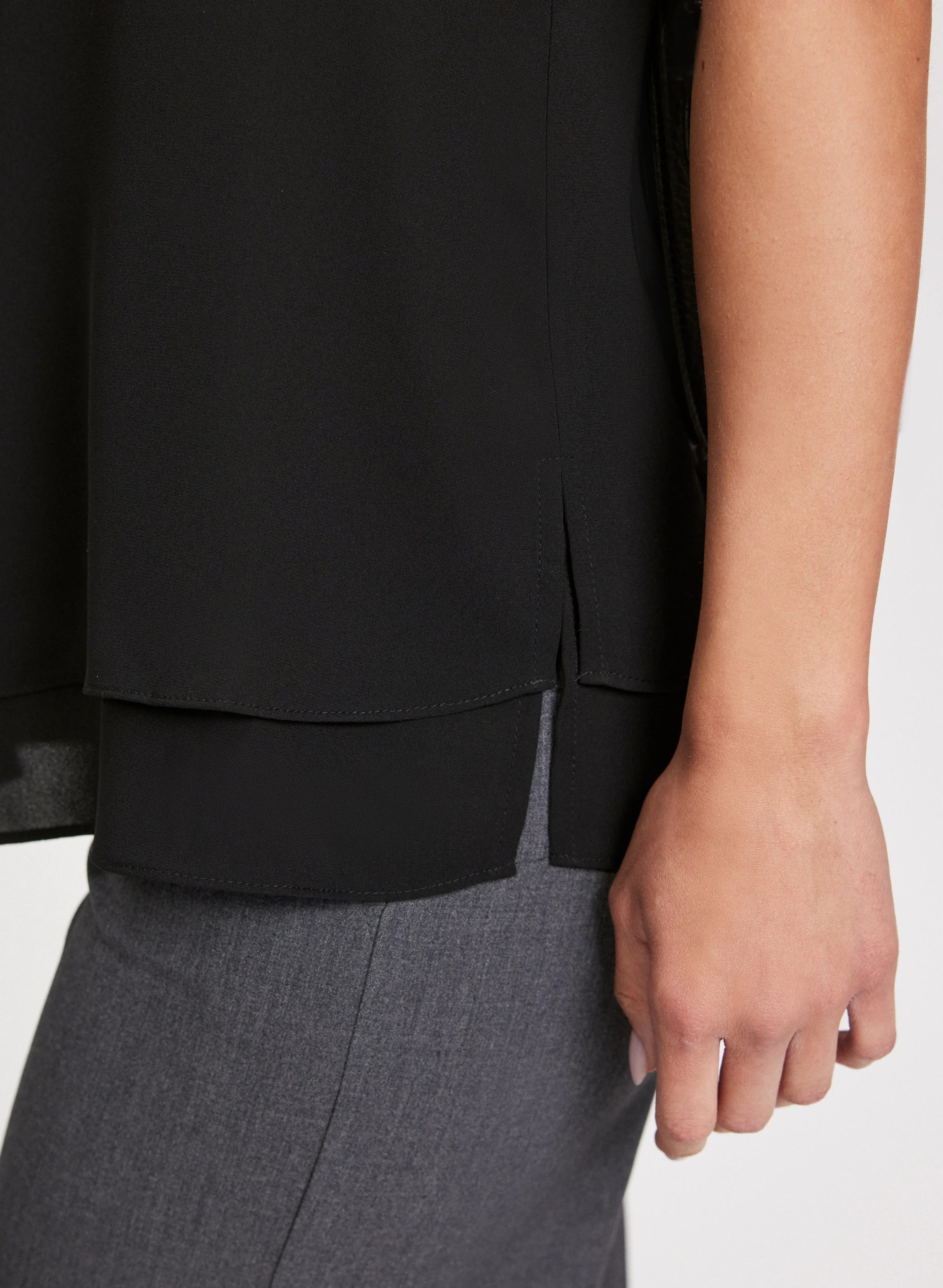 Essential Sleeveless Blouse - Image 5