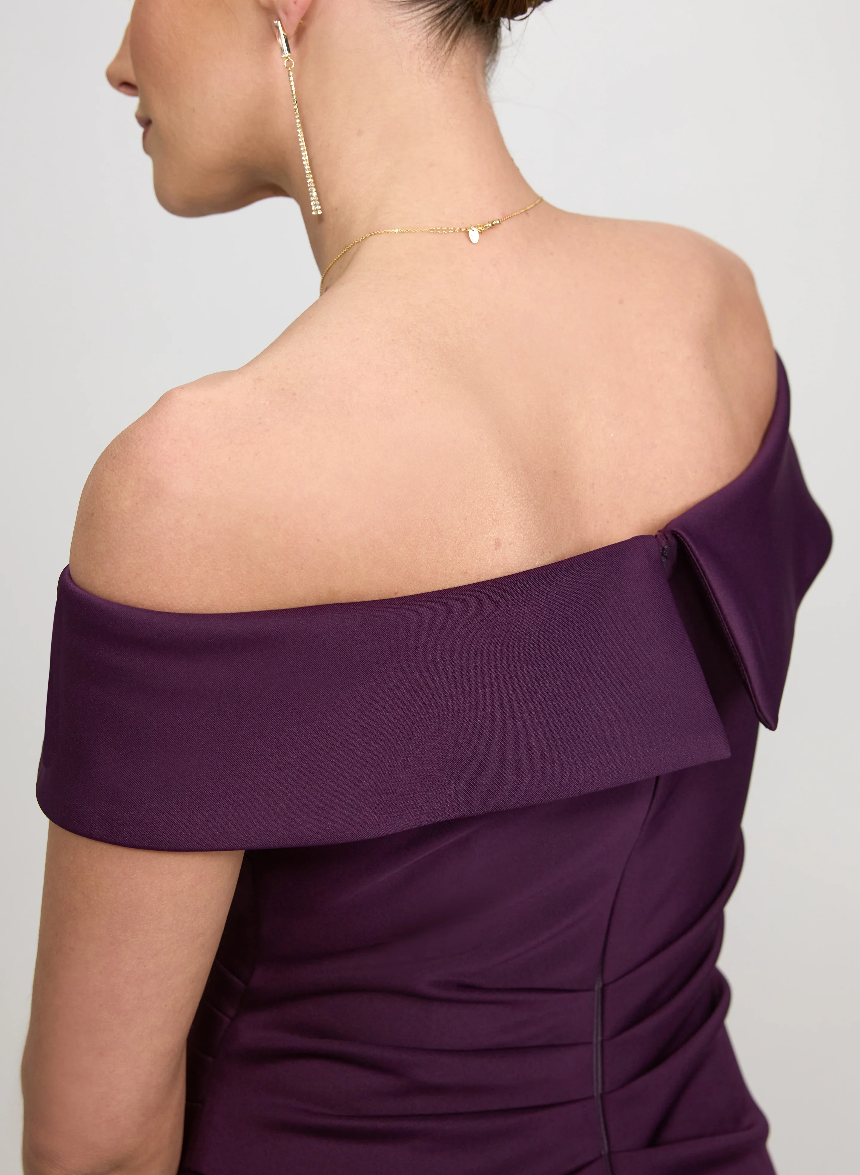 Fitted Off-The-Shoulder Dress - Image 8