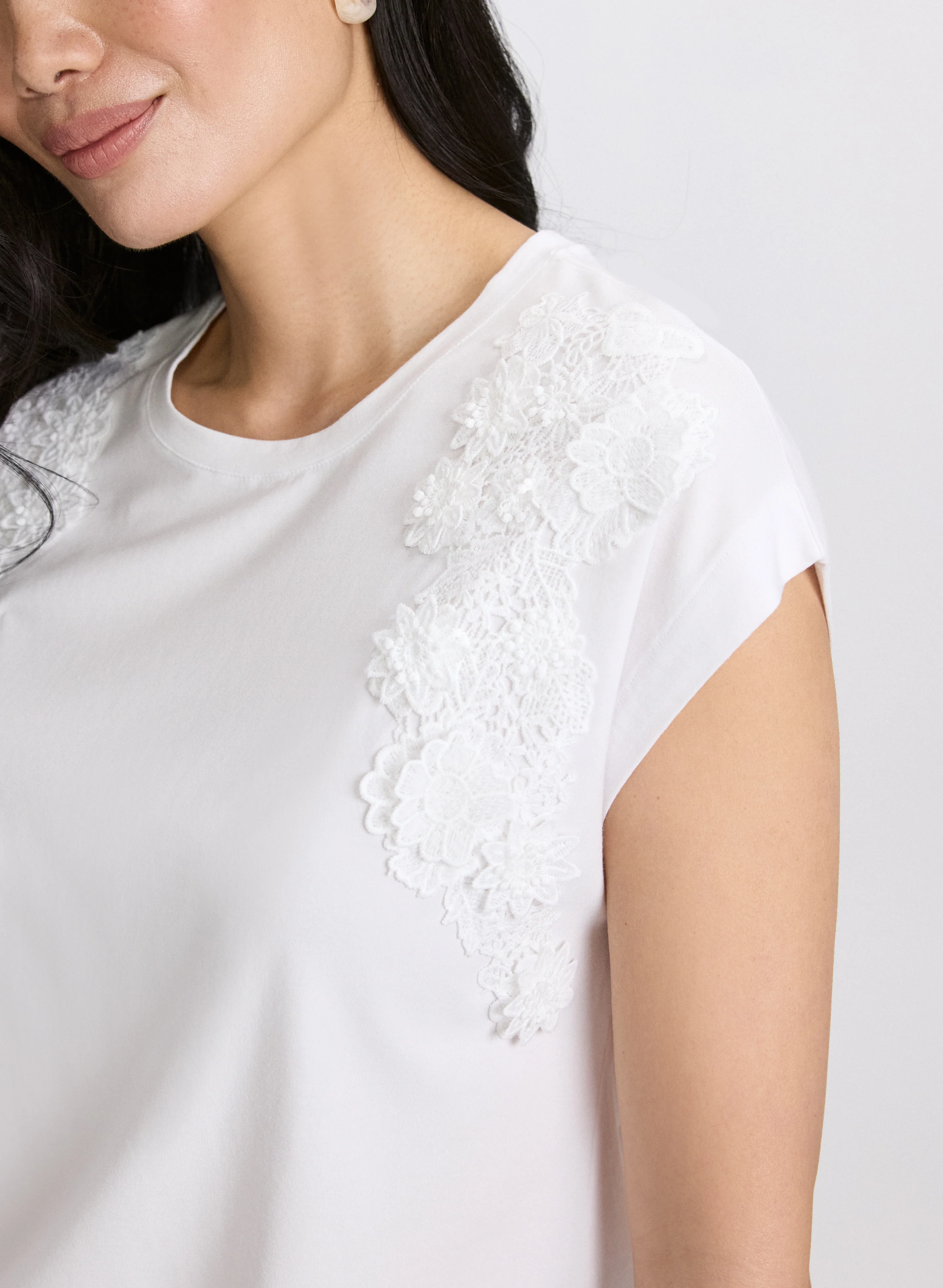 Floral Appliqué T-Shirt - Image 2