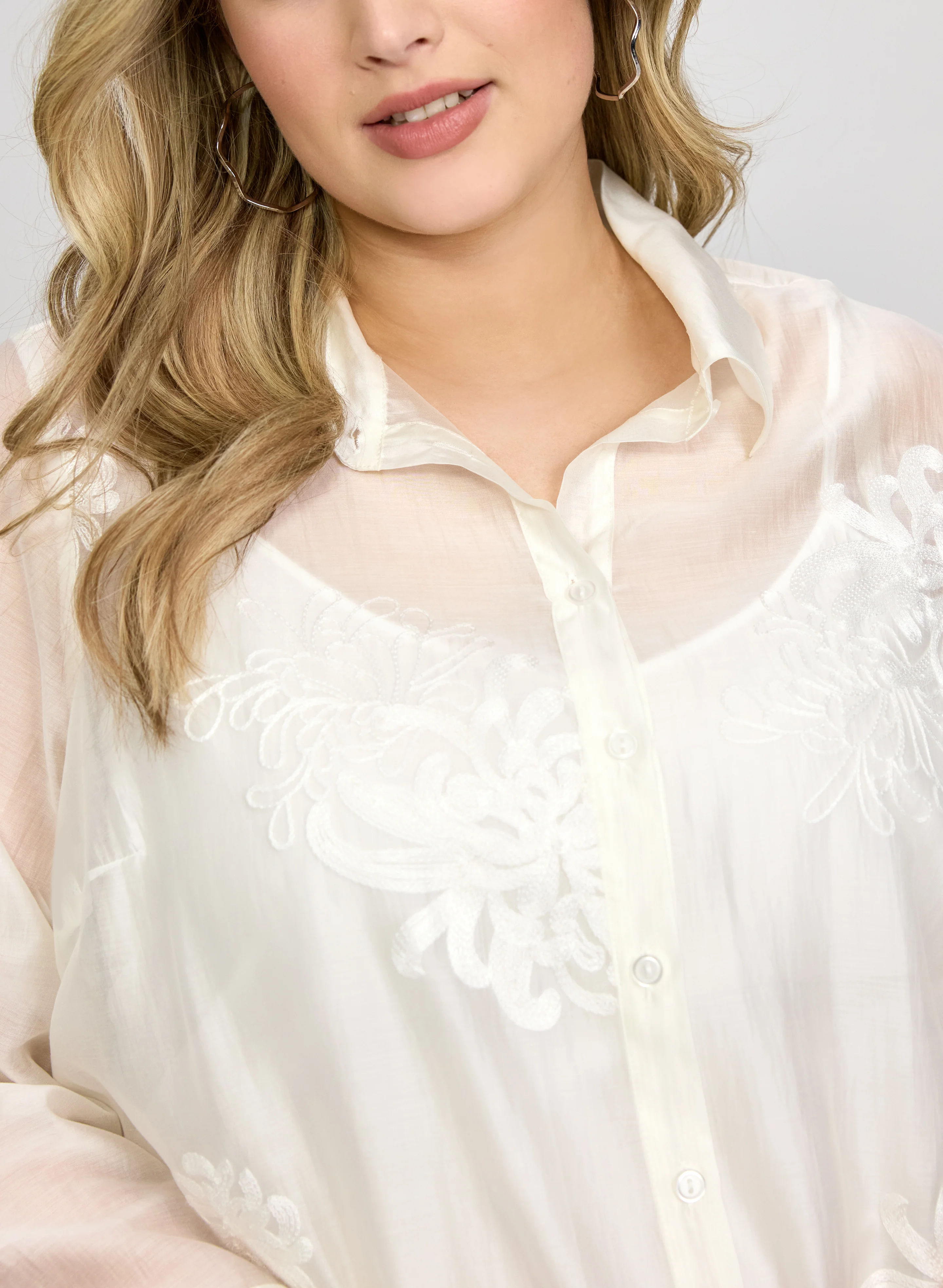 Floral Embroidered Blouse - Image 5