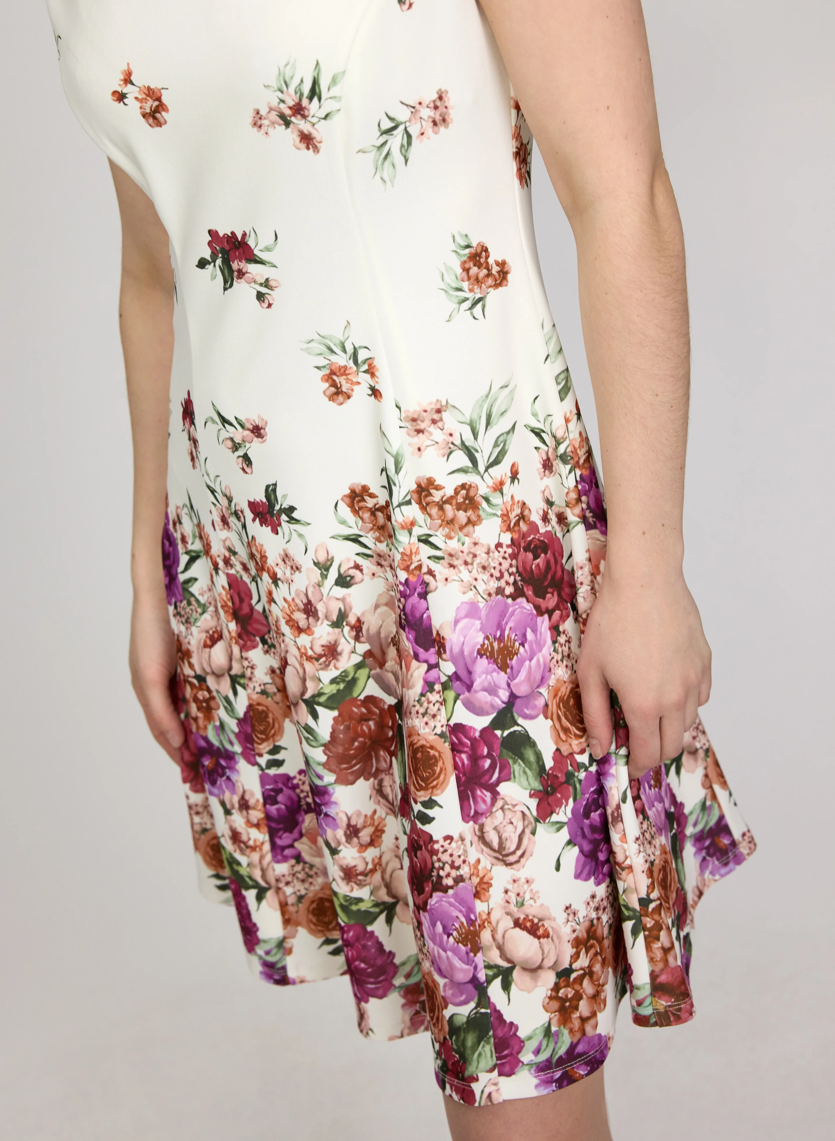 Floral Fit & Flare Dress - Image 5