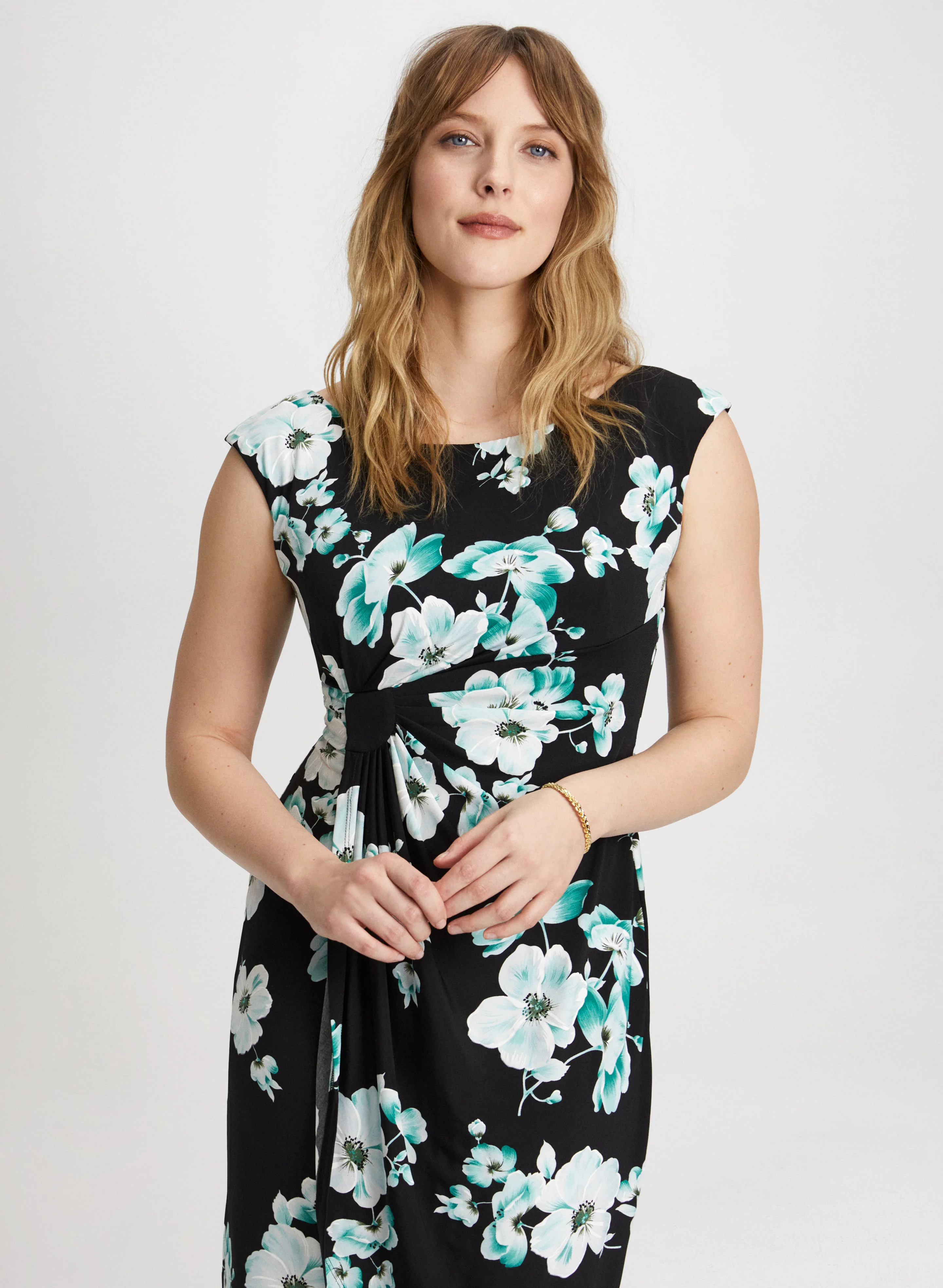 Floral Print Gathered Dress - Image 4