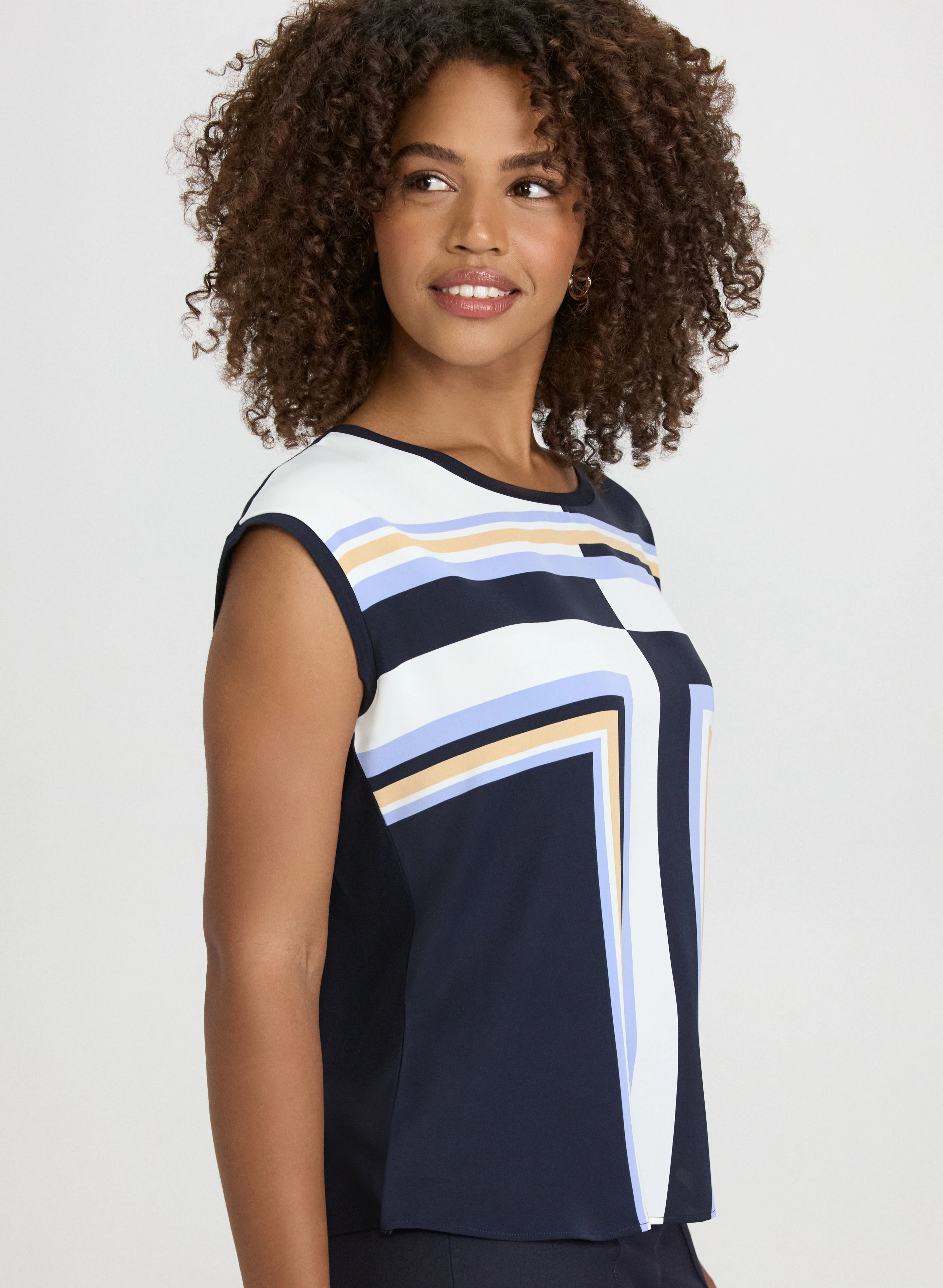 Geometric Print Top - Image 2