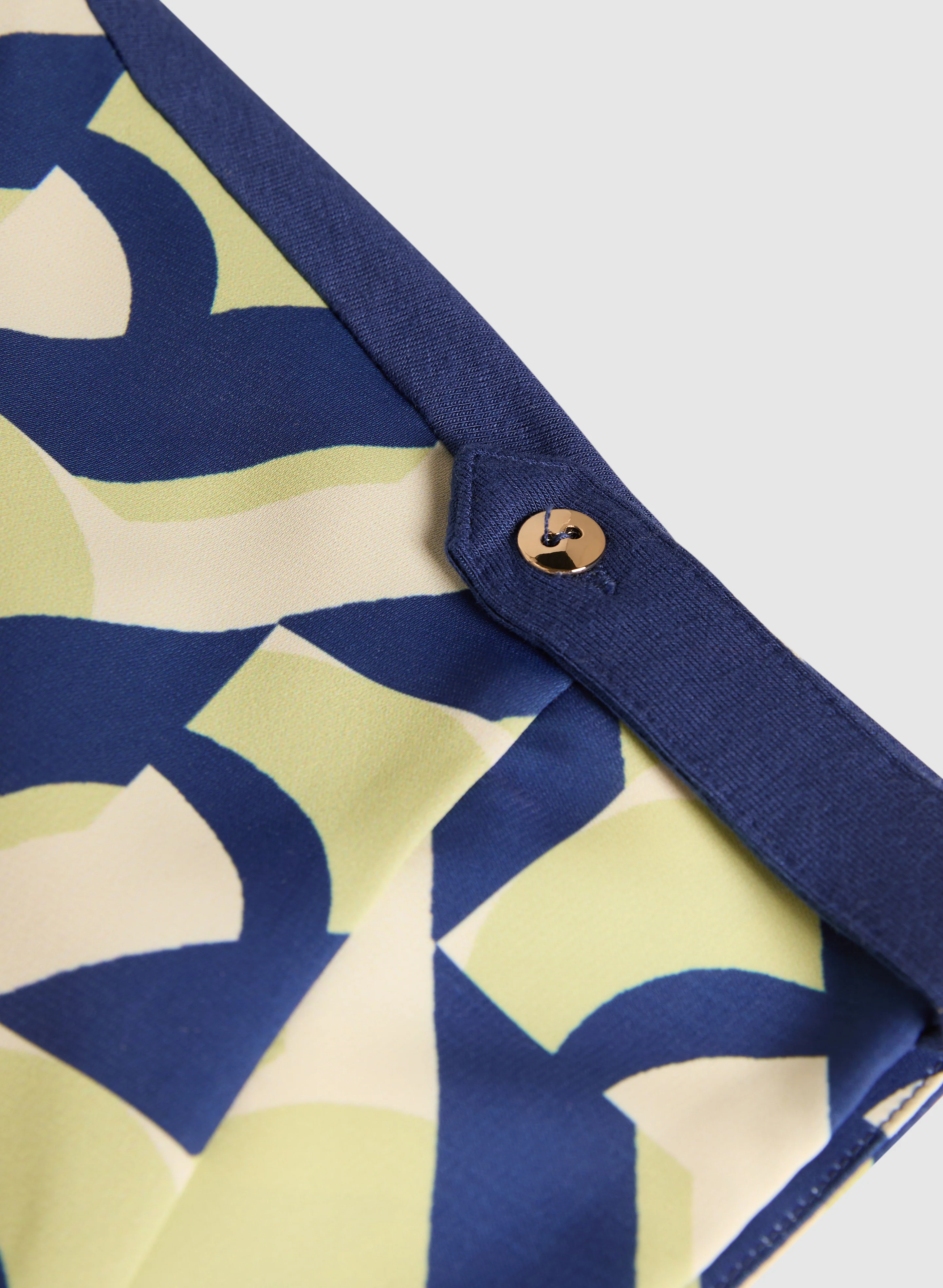 Geometric Print Top - Image 7