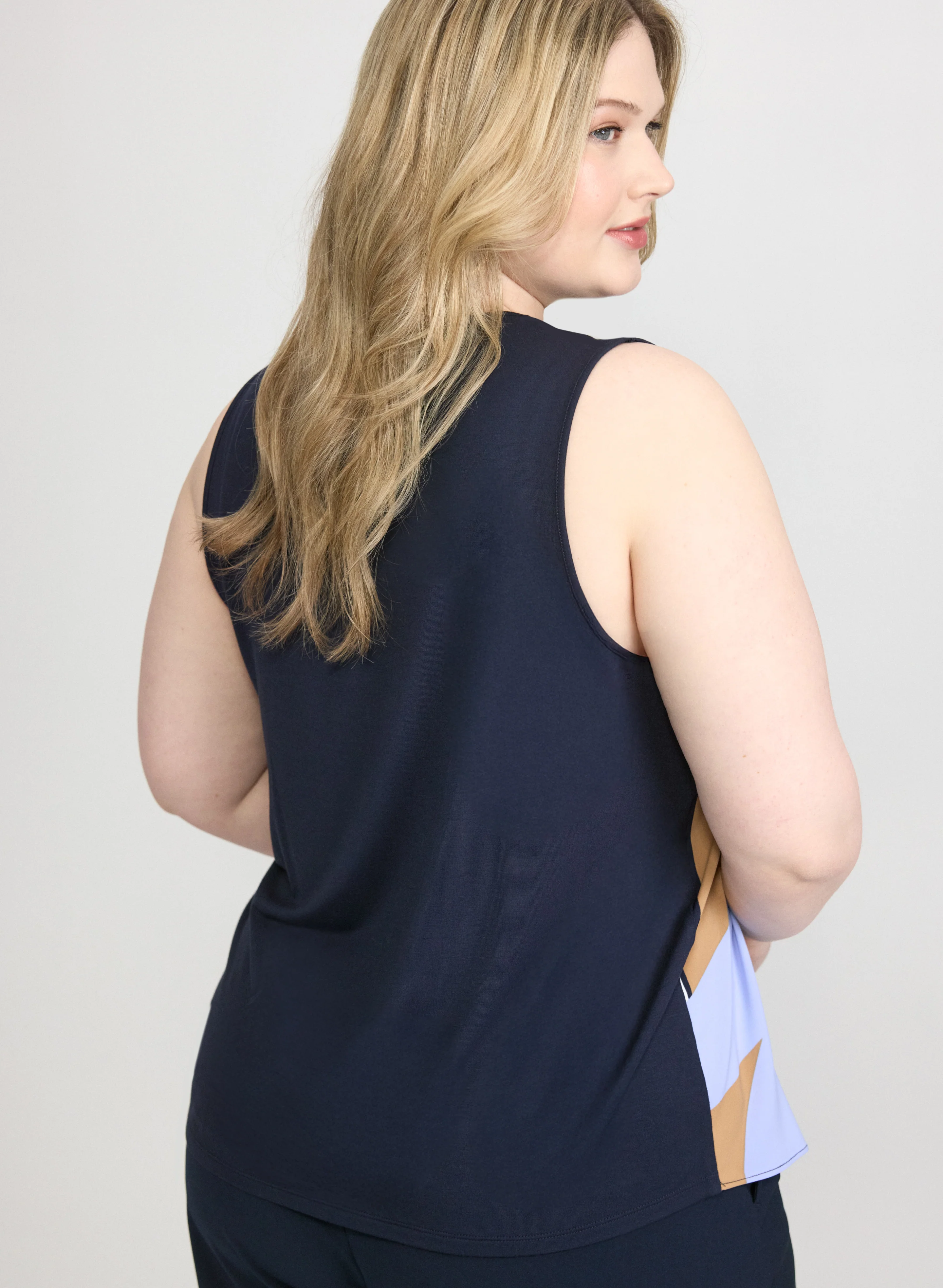 Geometric Print Top - Image 4