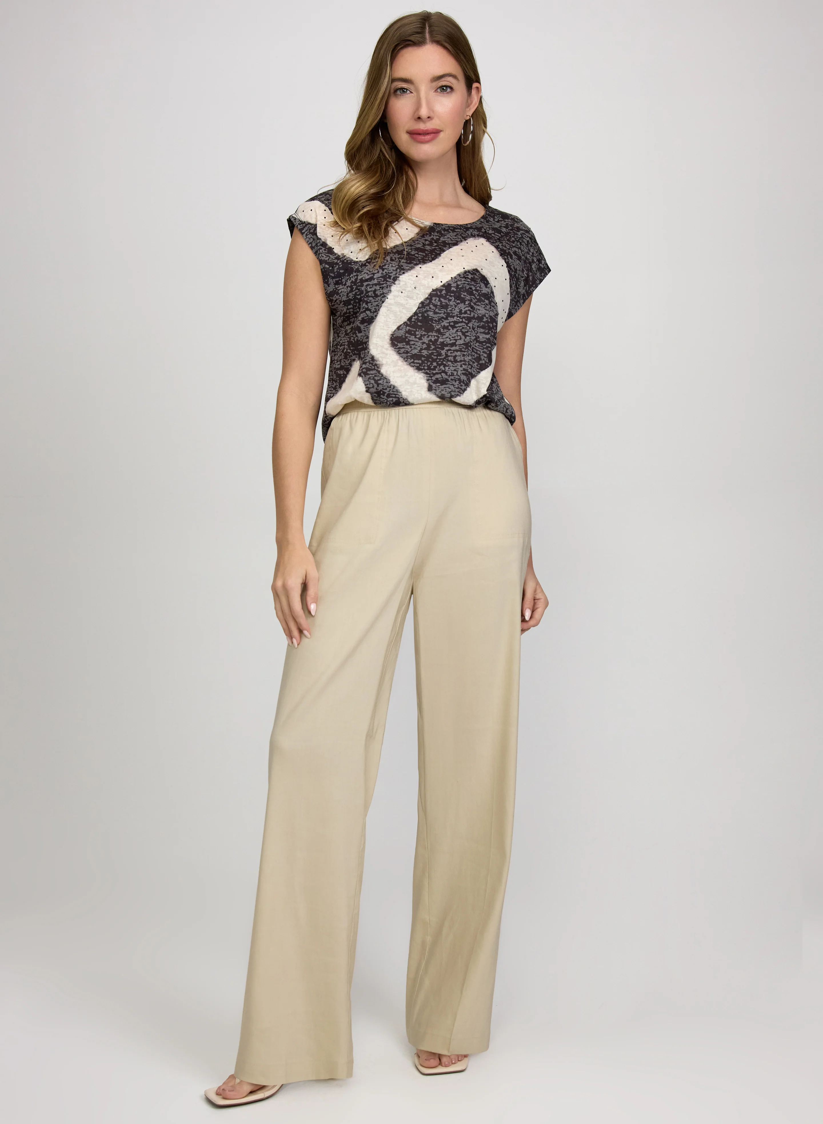 Geometric Rhinestone Detail T-Shirt - Image 3