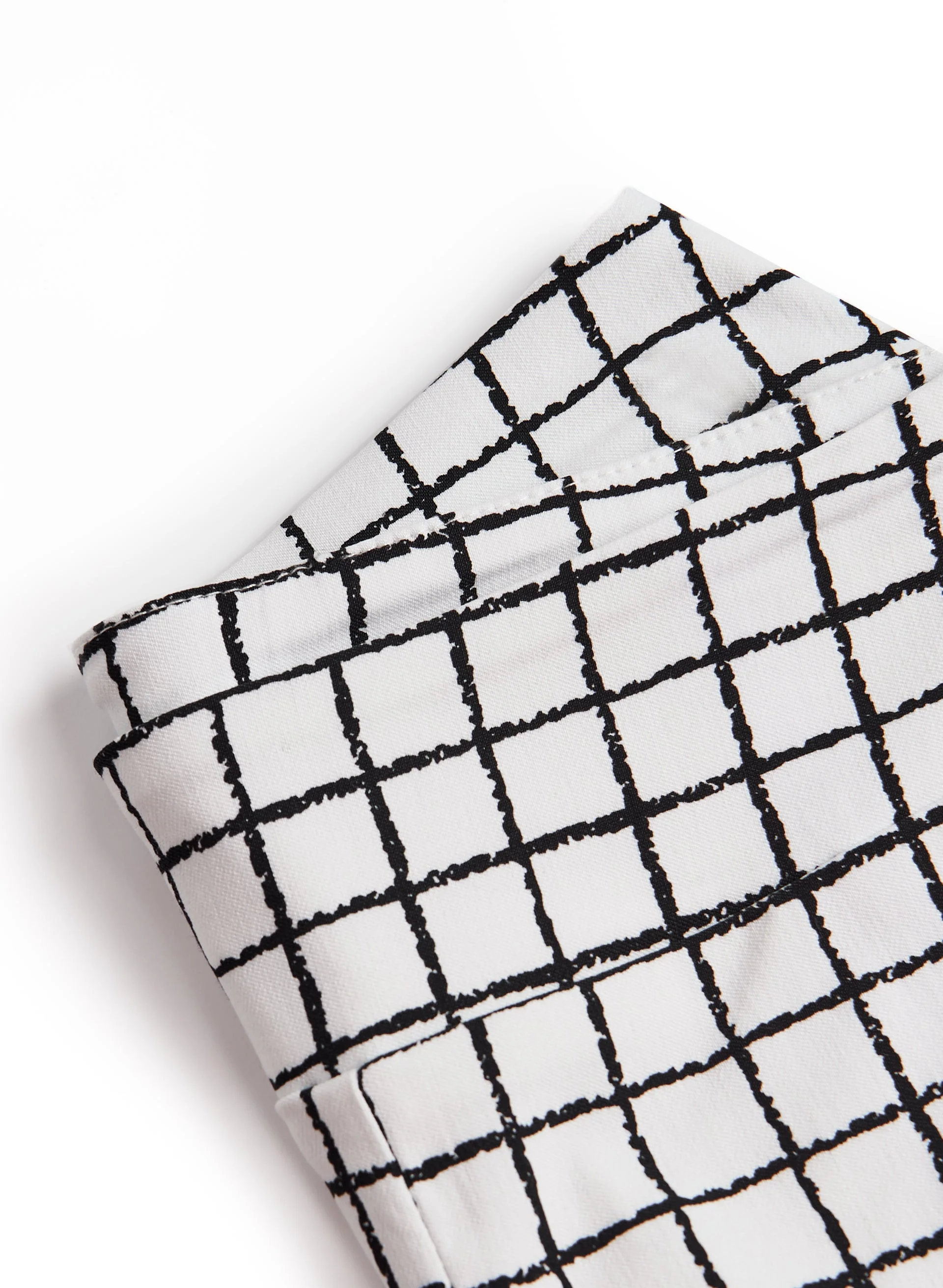 Grid Print Pull On Shorts - Image 5