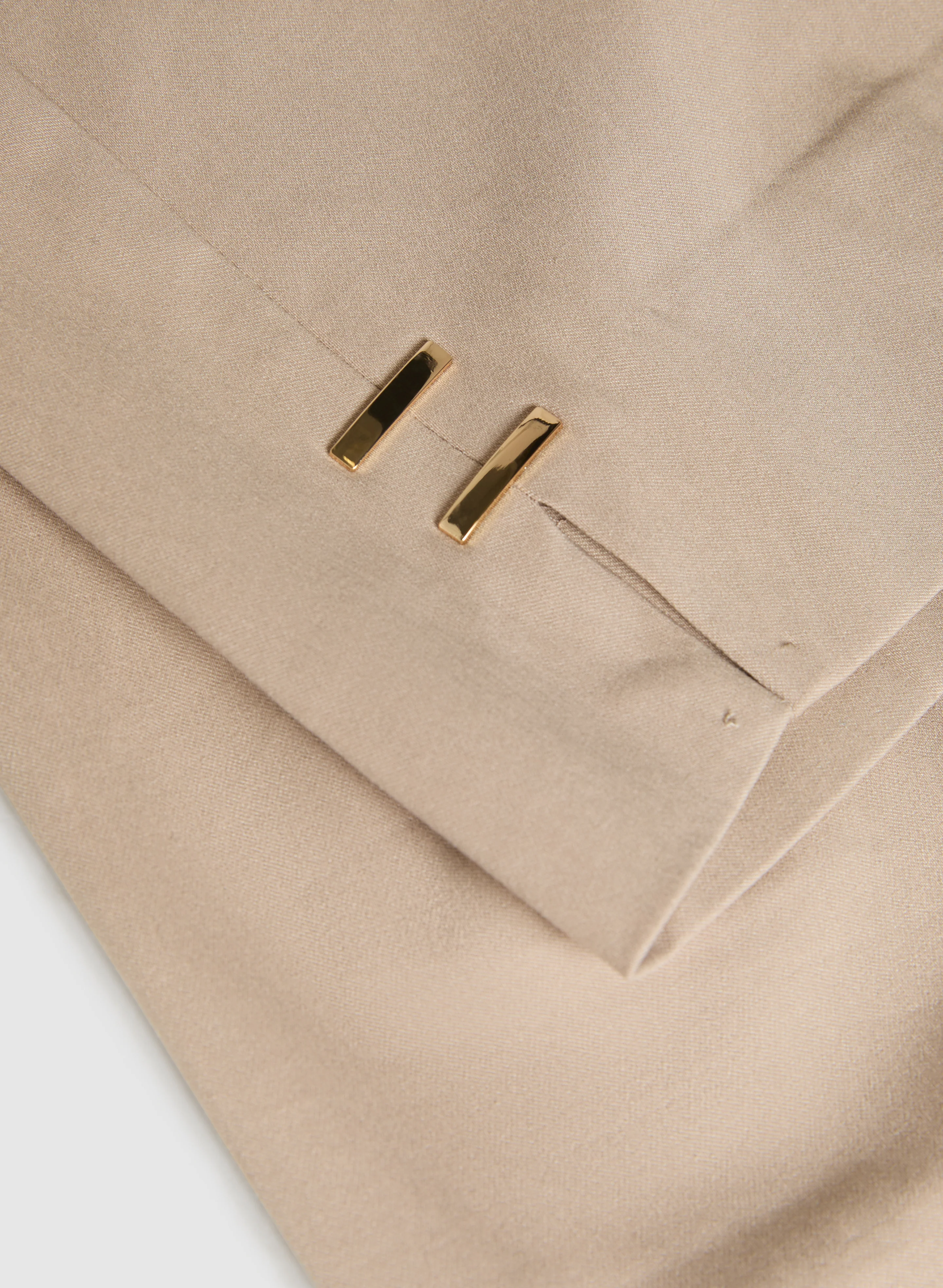 High-Rise Bengaline Capris - Image 7