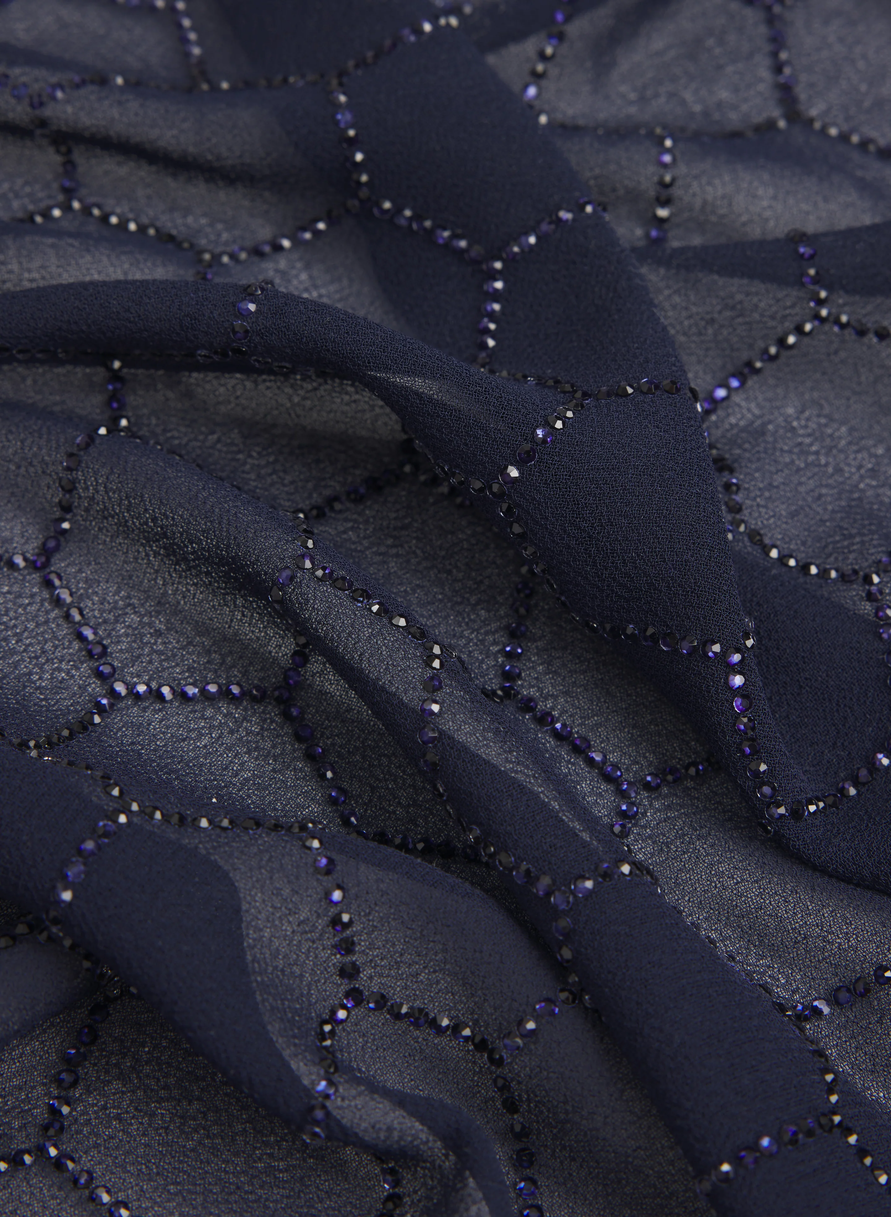 Honeycomb Stone Pattern Shawl - Image 3