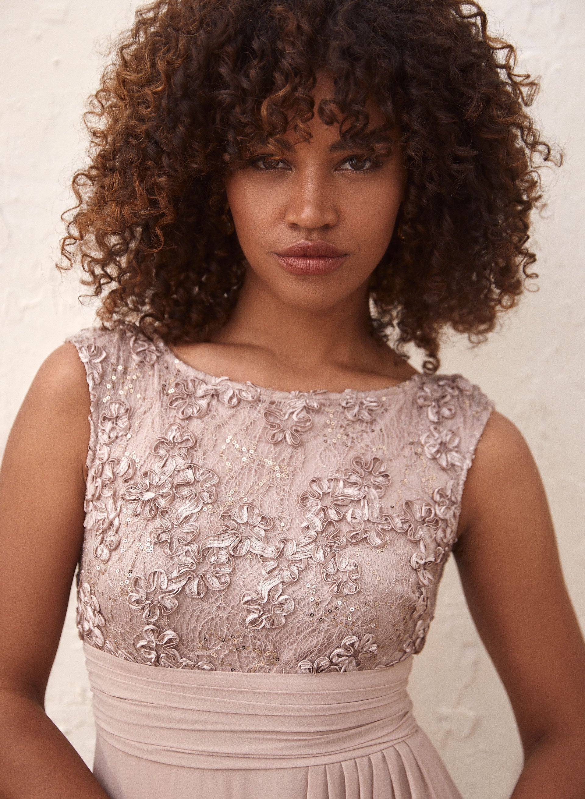 Lace & Sequin Flounce Dress - Image 4