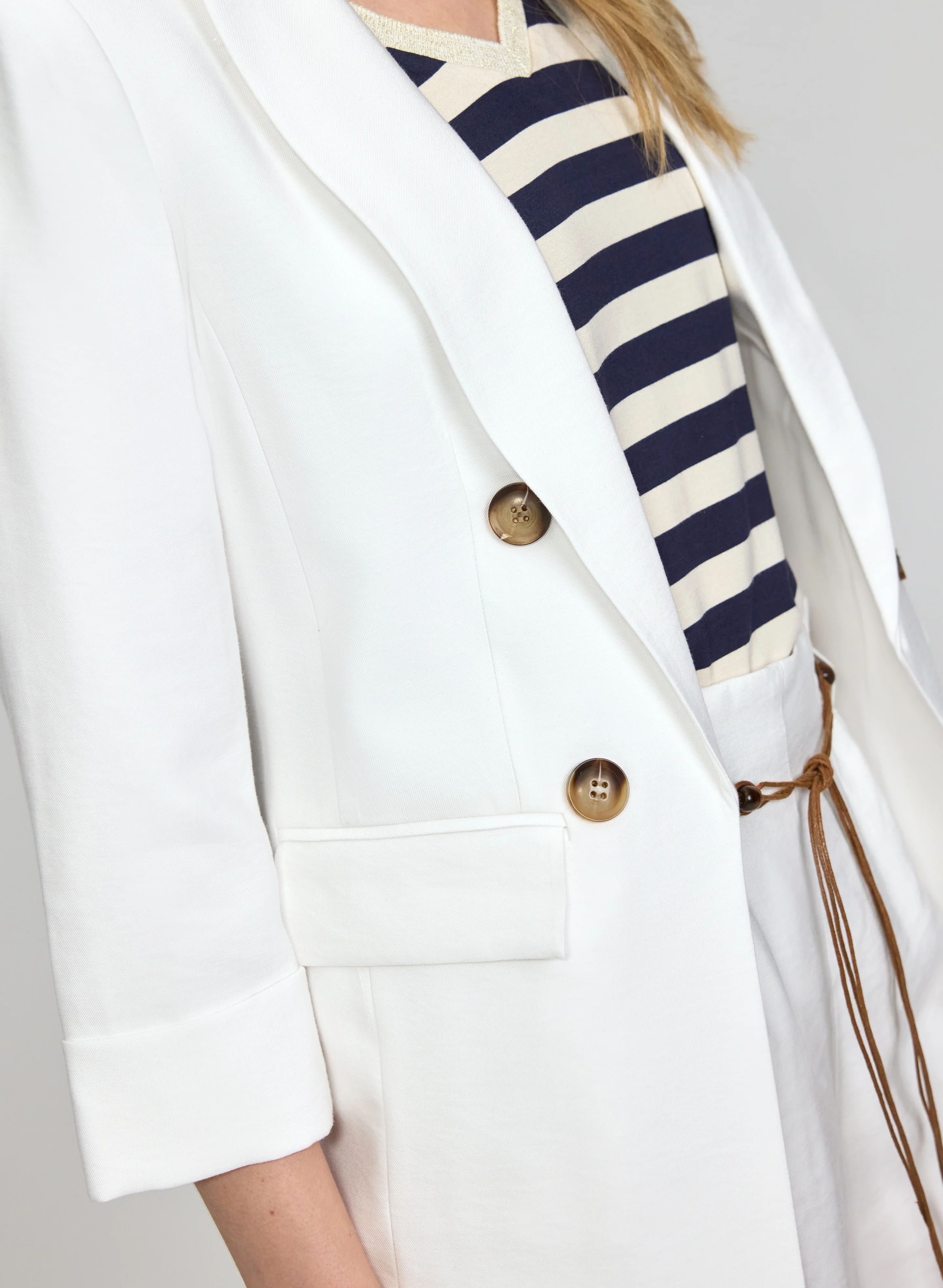 Lace-Up Back Blazer - Image 5