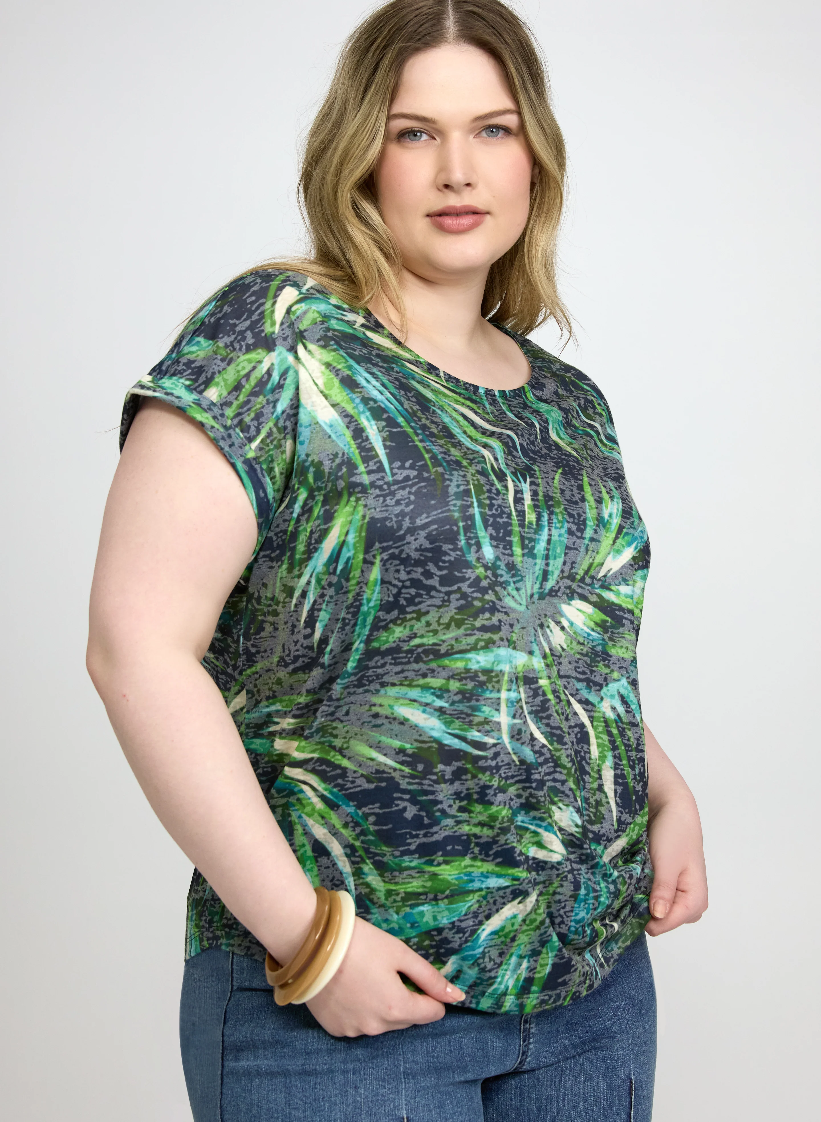 Leaf Print T-Shirt - Image 7