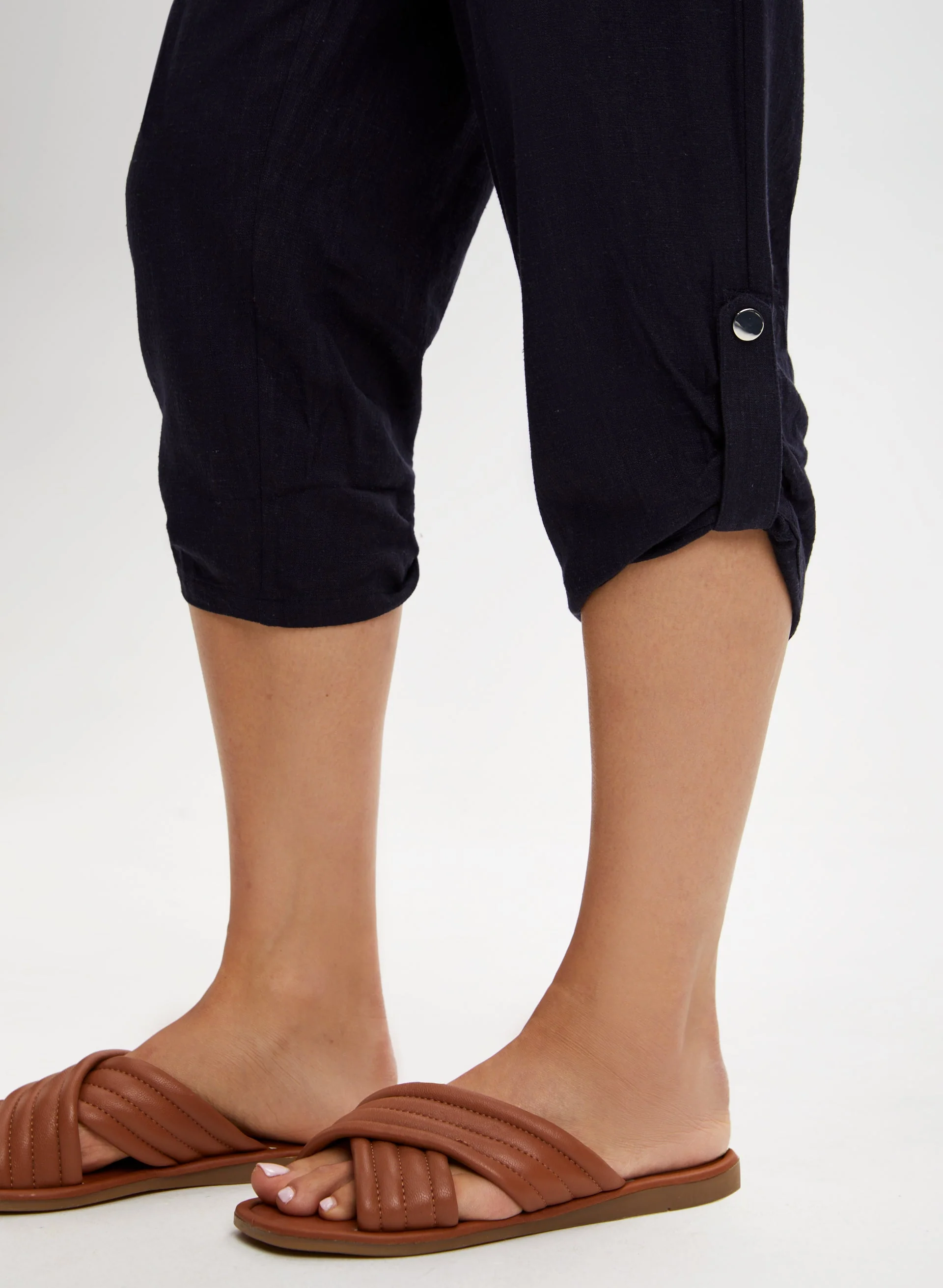Linen Blend Pull-On Capris - Image 4