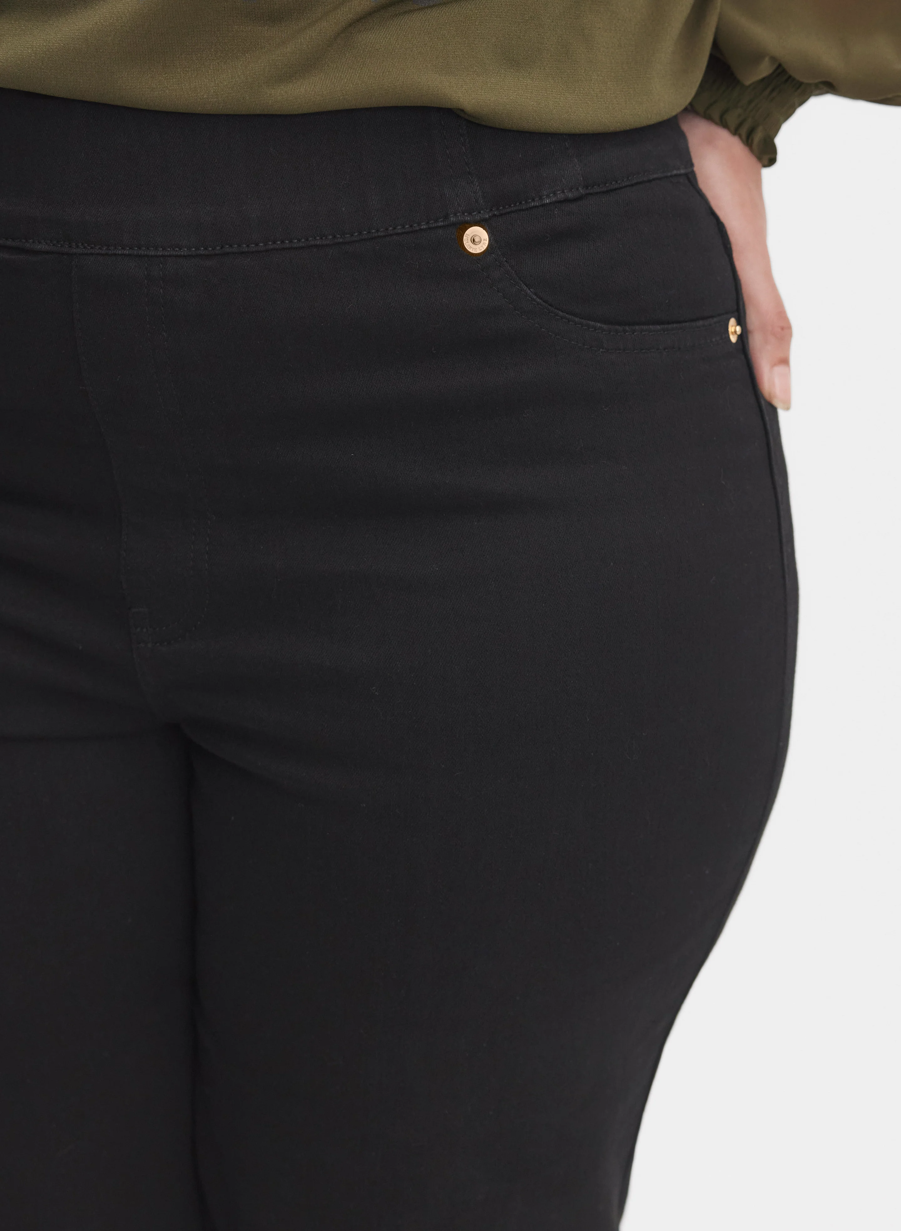 Melanie Lyne - Pull-On Flare-Leg Jeans - Image 5
