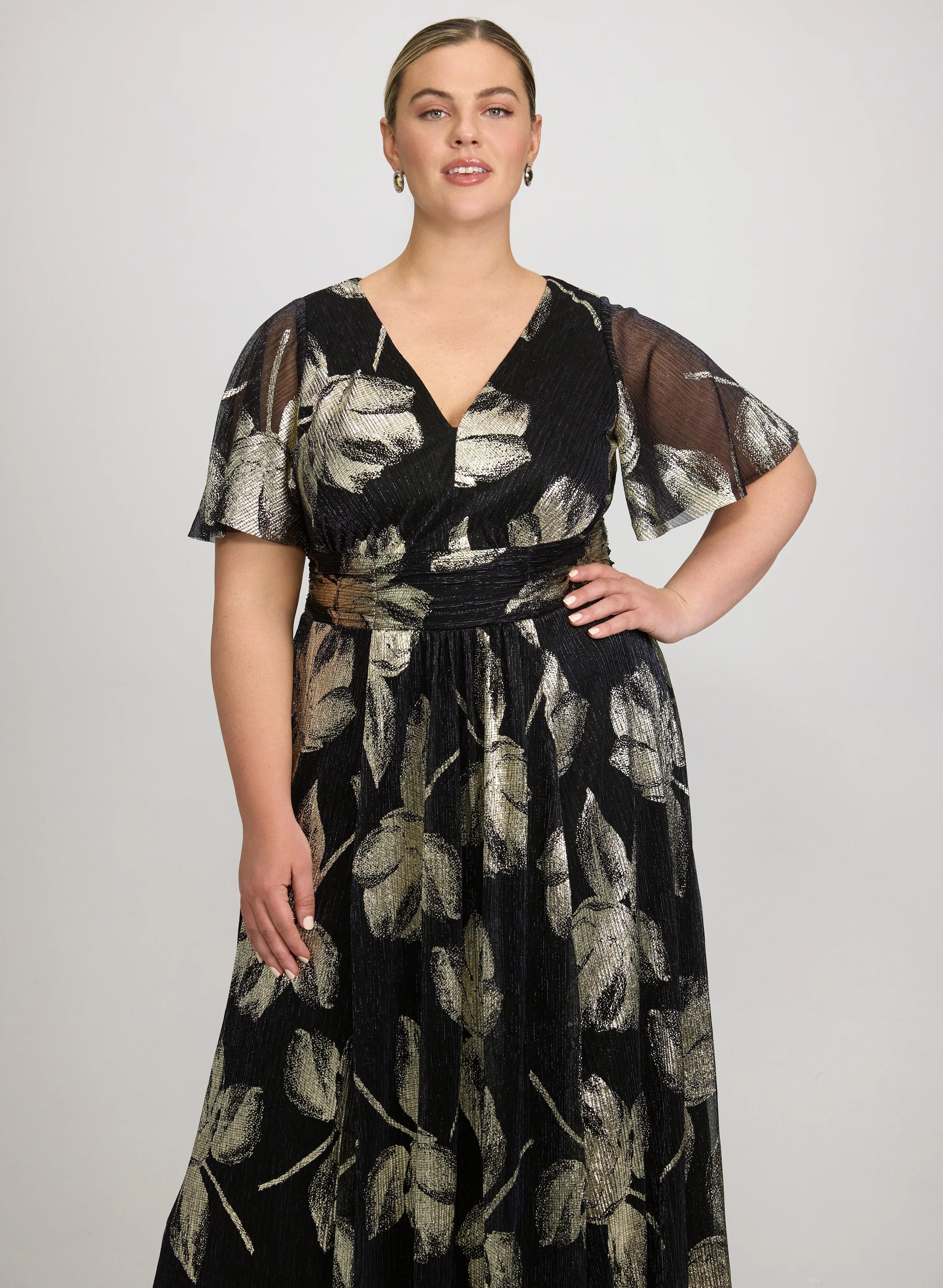 Metallic Pleated Dress - Image 8
