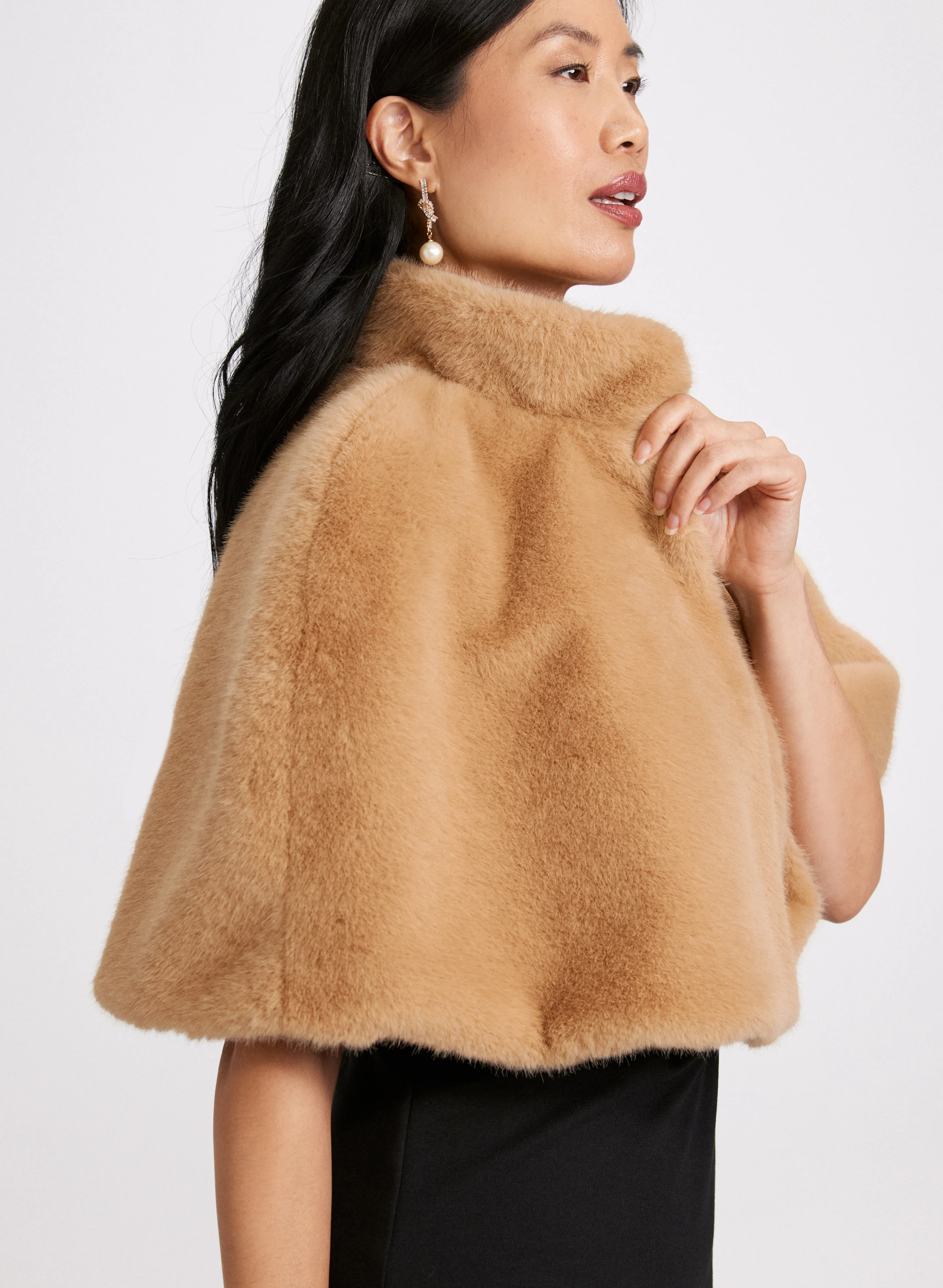 Mock Neck Faux Fur Cape - Image 2