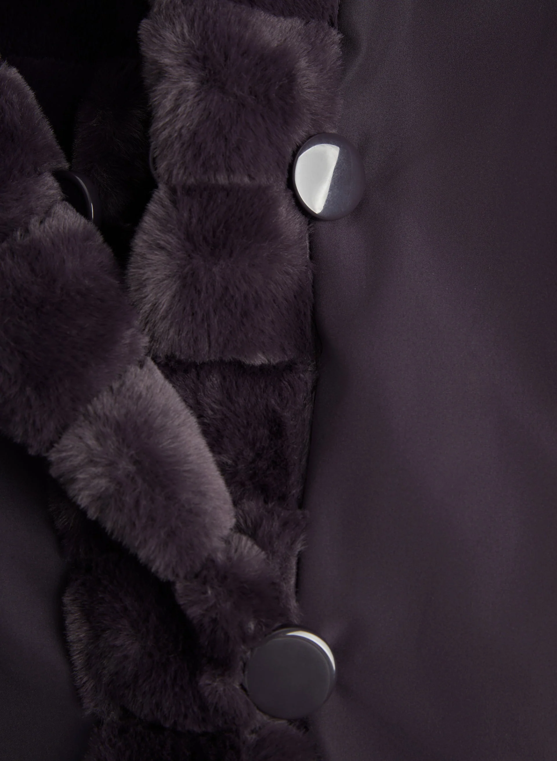Nuage - Reversible Faux Fur Coat - Image 6